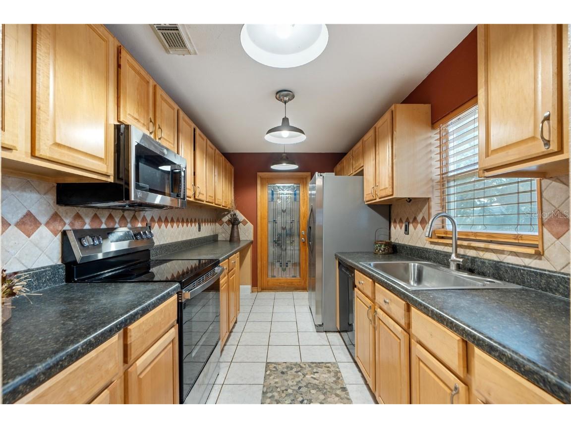 4008 Windswept Avenue Spring Hill FL 34606 W7878835 image8