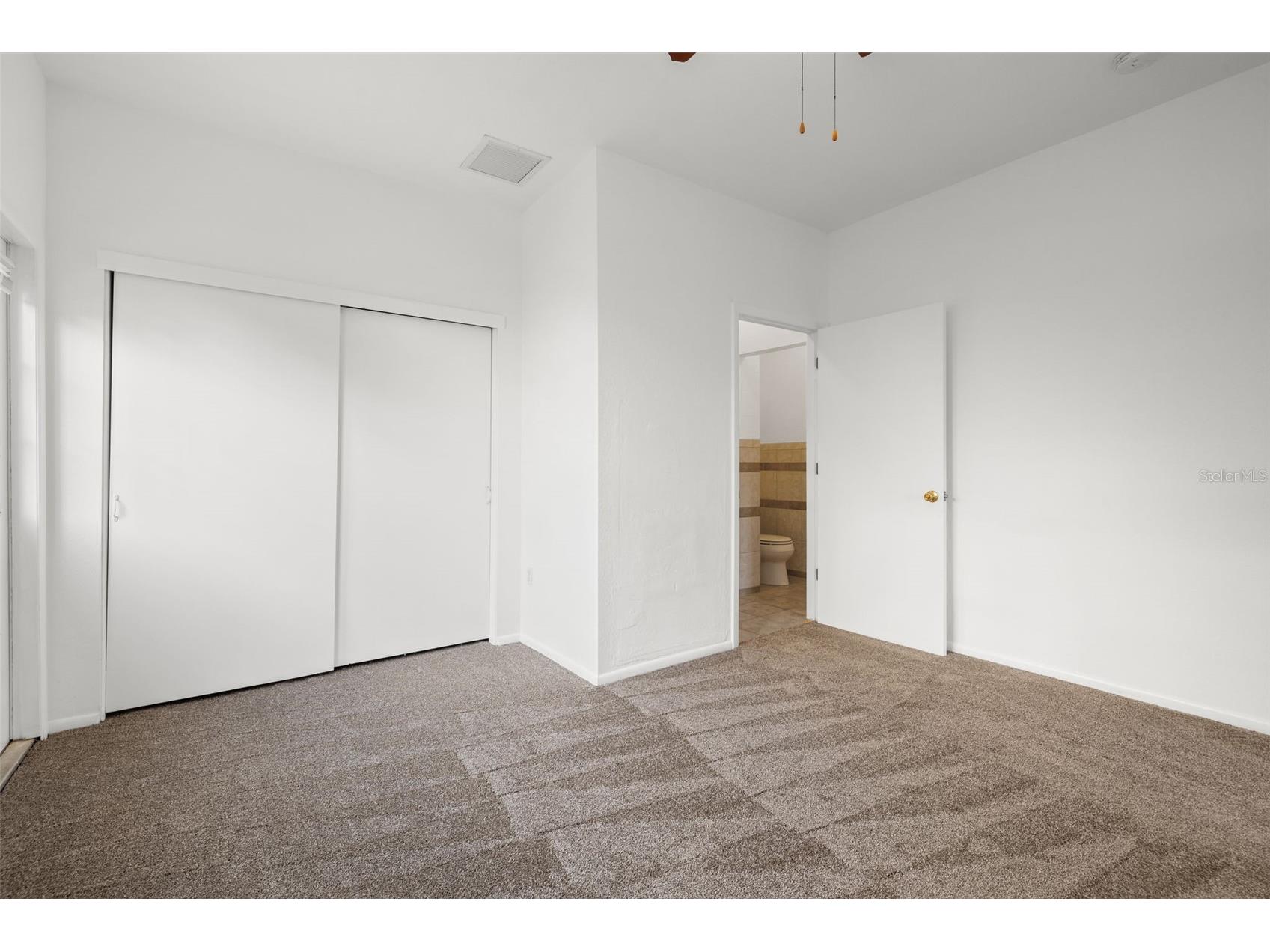 4009 Burlington Avenue N Saint Petersburg FL 33713 TB8462454 image11