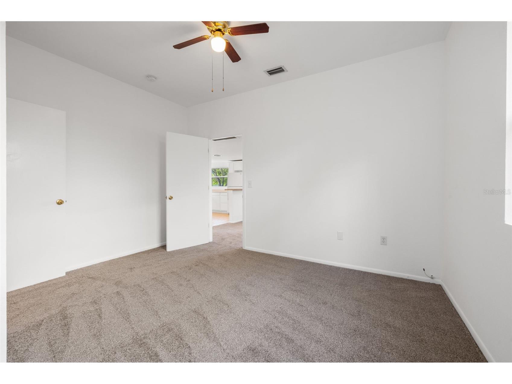 4009 Burlington Avenue N Saint Petersburg FL 33713 TB8462454 image12