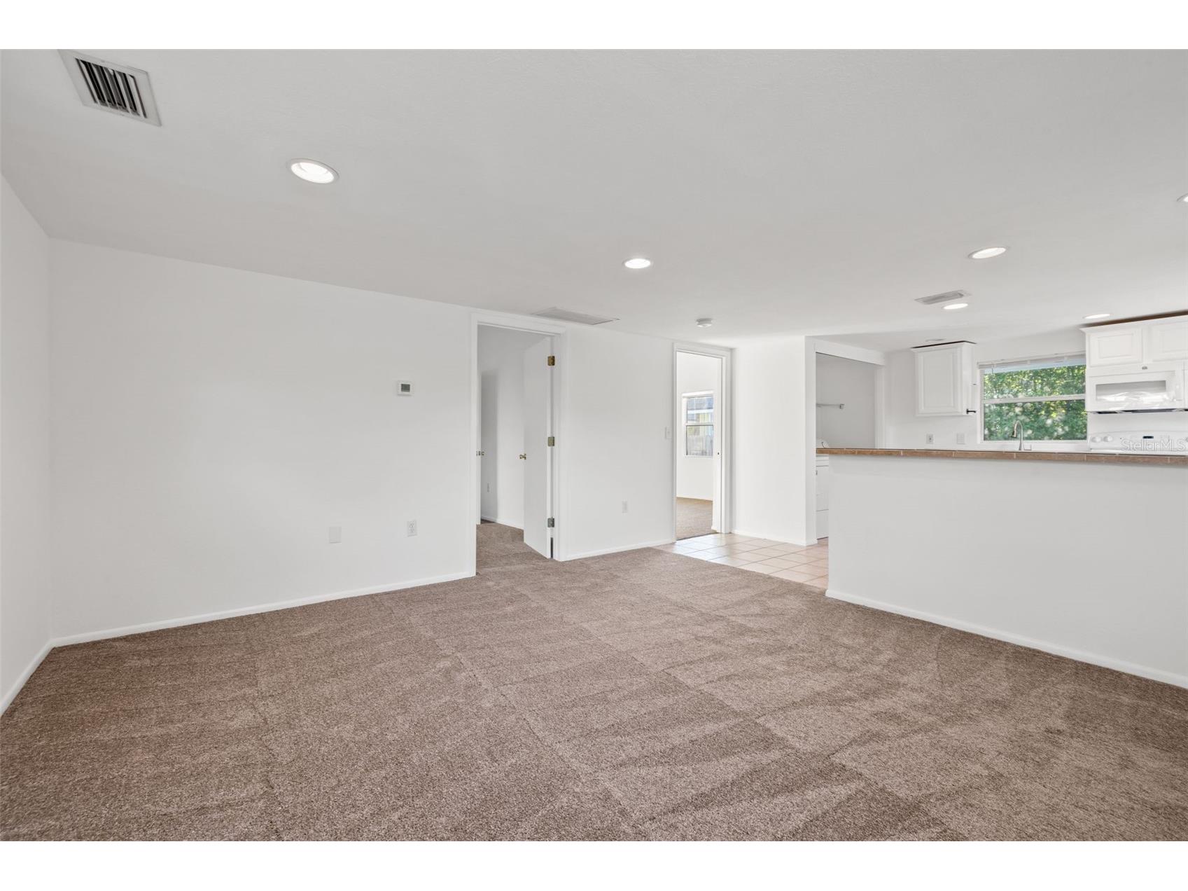 4009 Burlington Avenue N Saint Petersburg FL 33713 TB8462454 image4