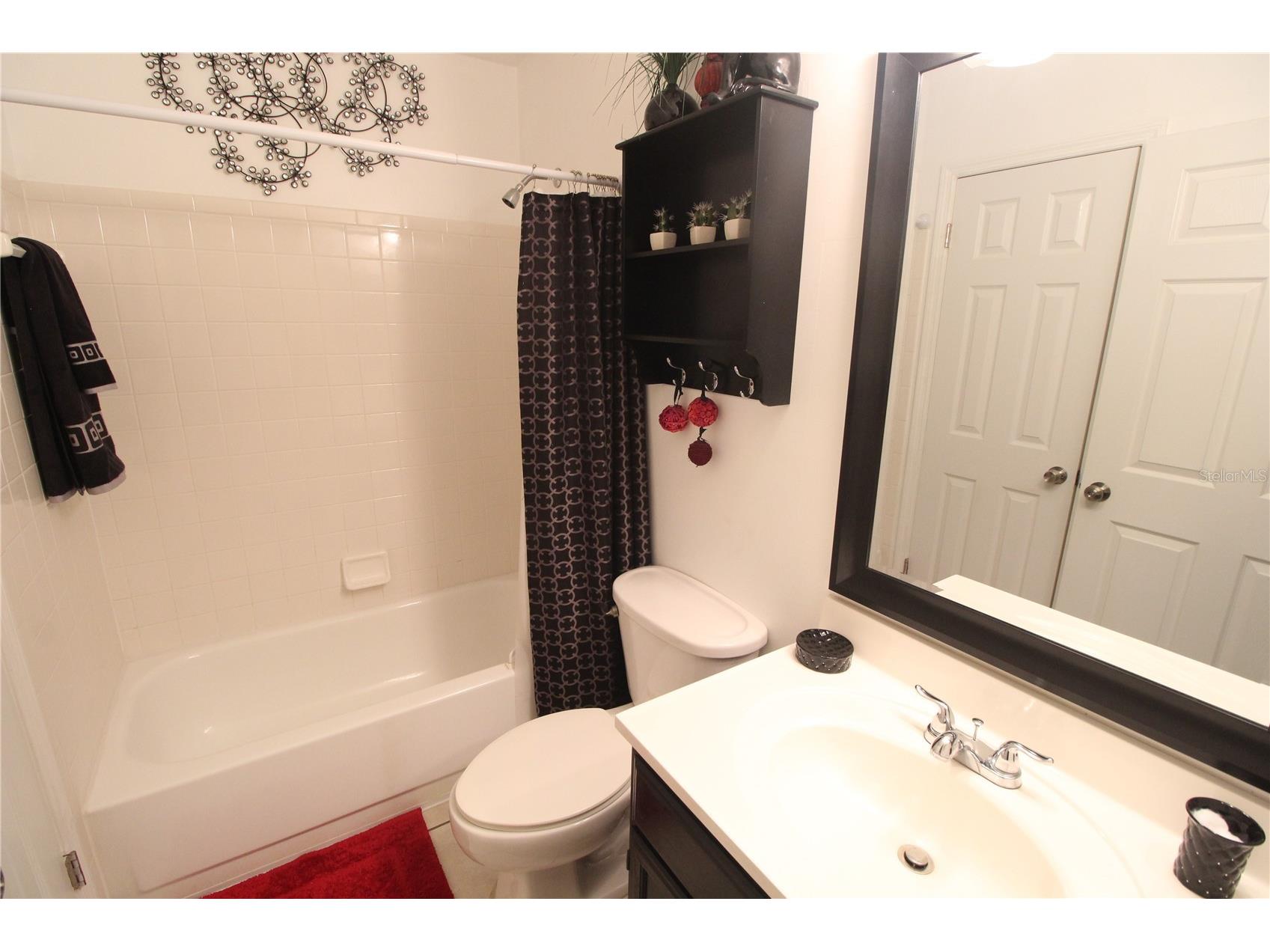 4009 Crockers Lake Boulevard #11 Sarasota FL 34238 A4698681 image10