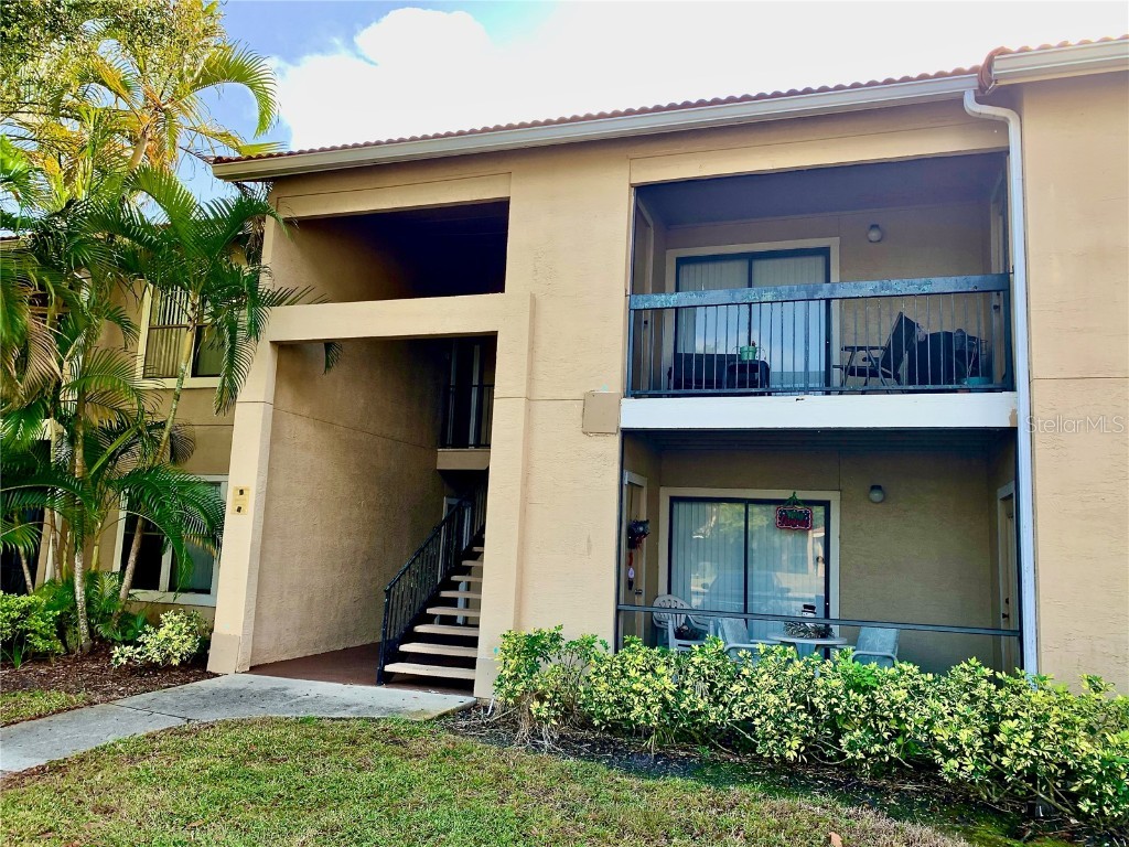 4009 Crockers Lake Boulevard #1216 Sarasota FL 34238 A4604953 image1