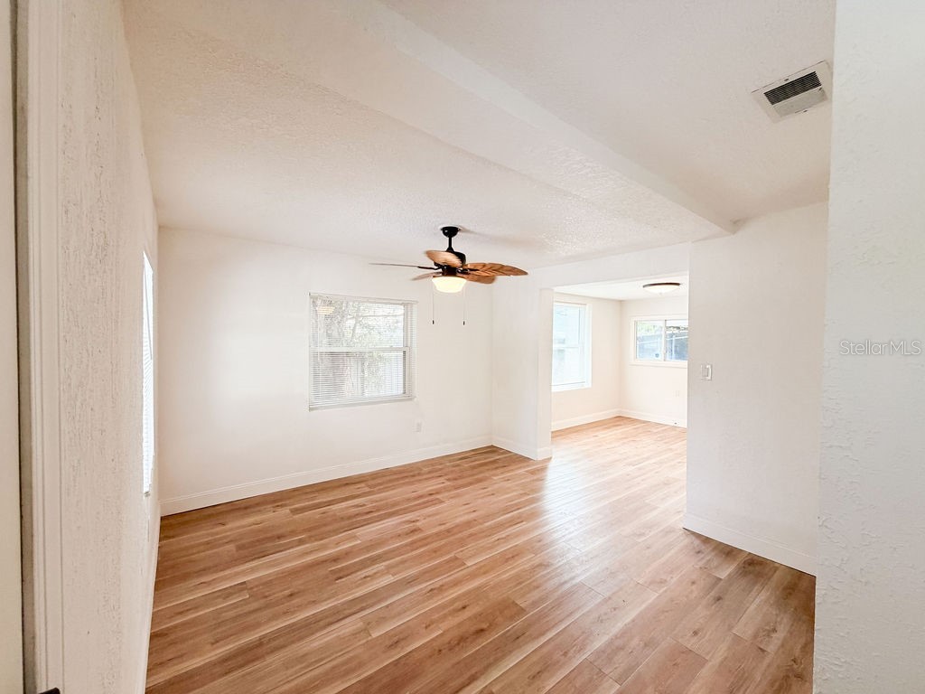 4009 Deleuil Avenue Tampa FL 33610 TB8494966 image4