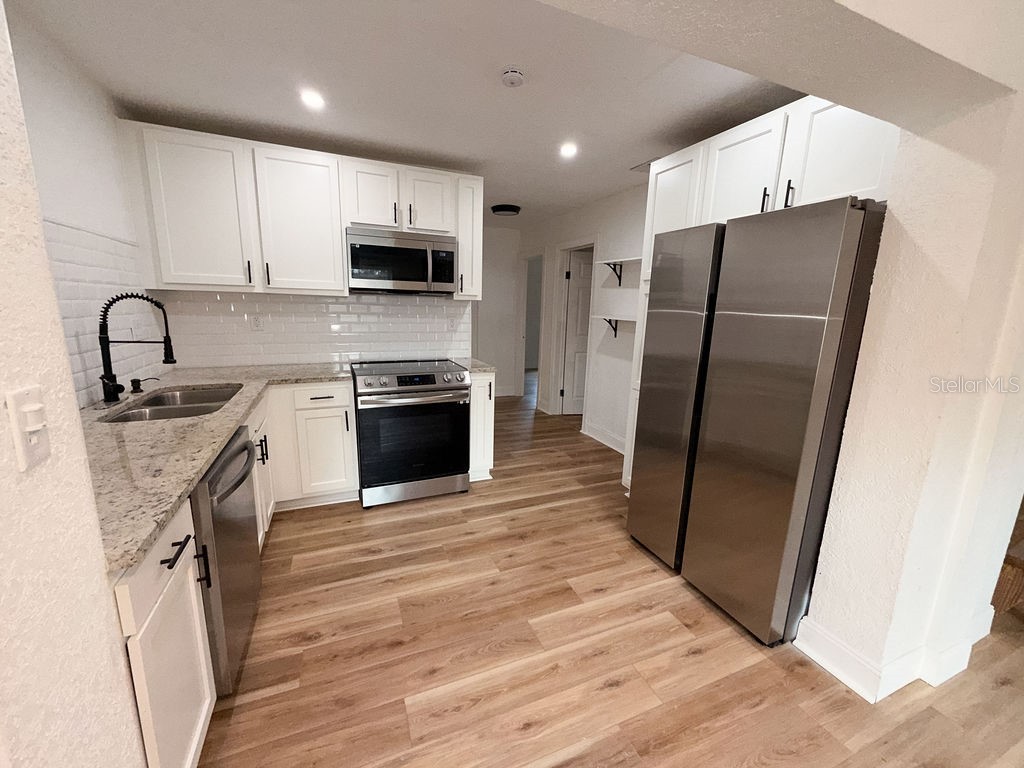 4009 Deleuil Avenue Tampa FL 33610 TB8494966 image8