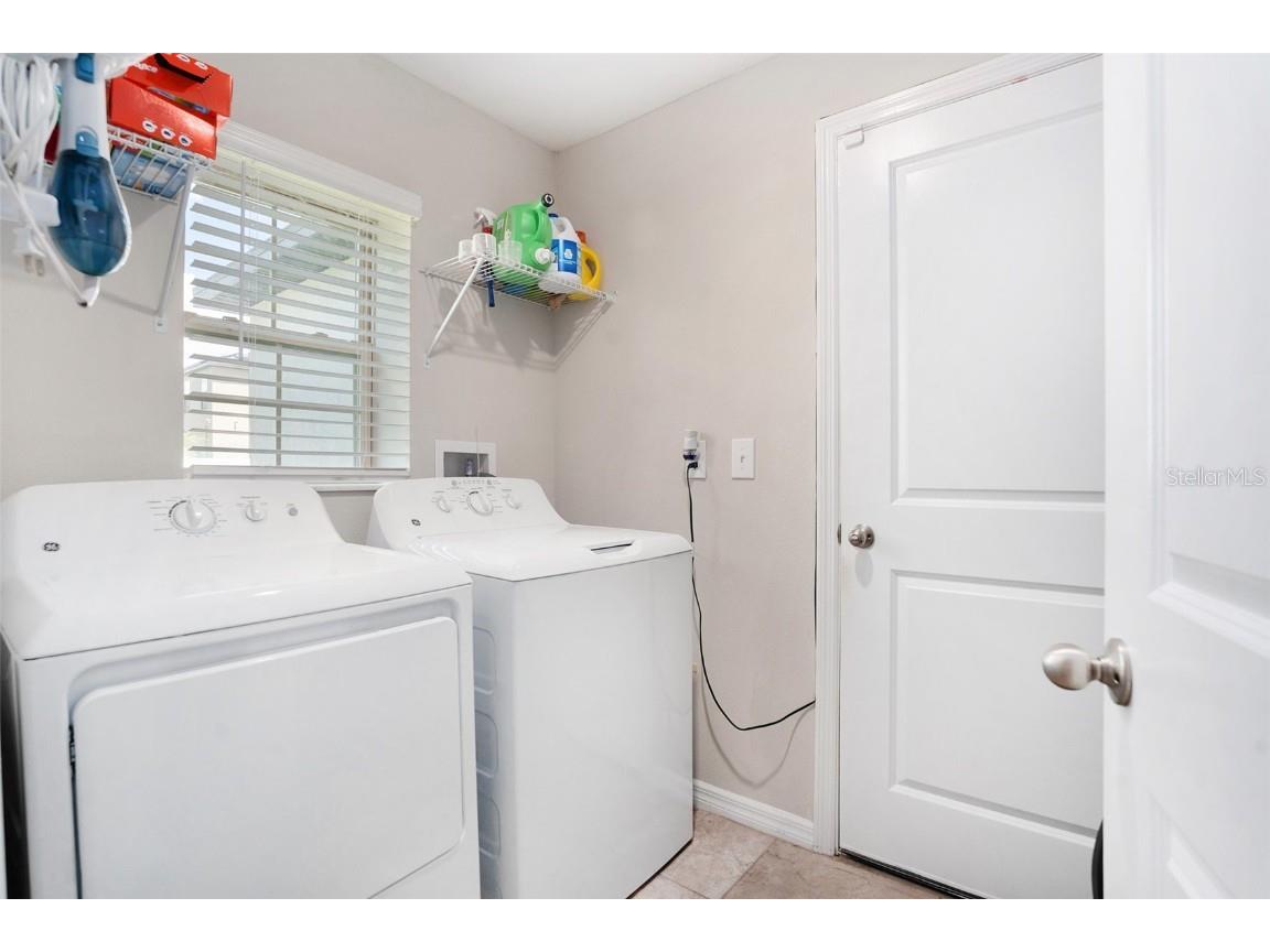 4009 Globe Thistle Drive Tampa FL 33619 TB8411592 image25