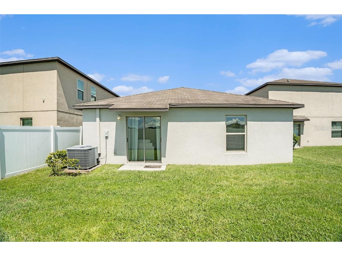 4009 Globe Thistle Drive Tampa FL 33619 TB8411592 image26