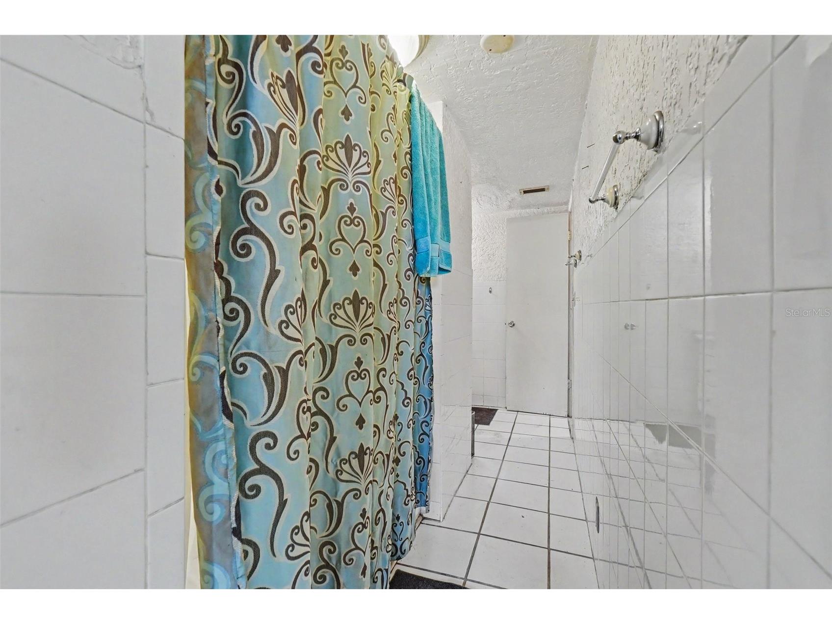 4009 Lake Bayshore Drive #105 Bradenton FL 34205 TB8528729 image18