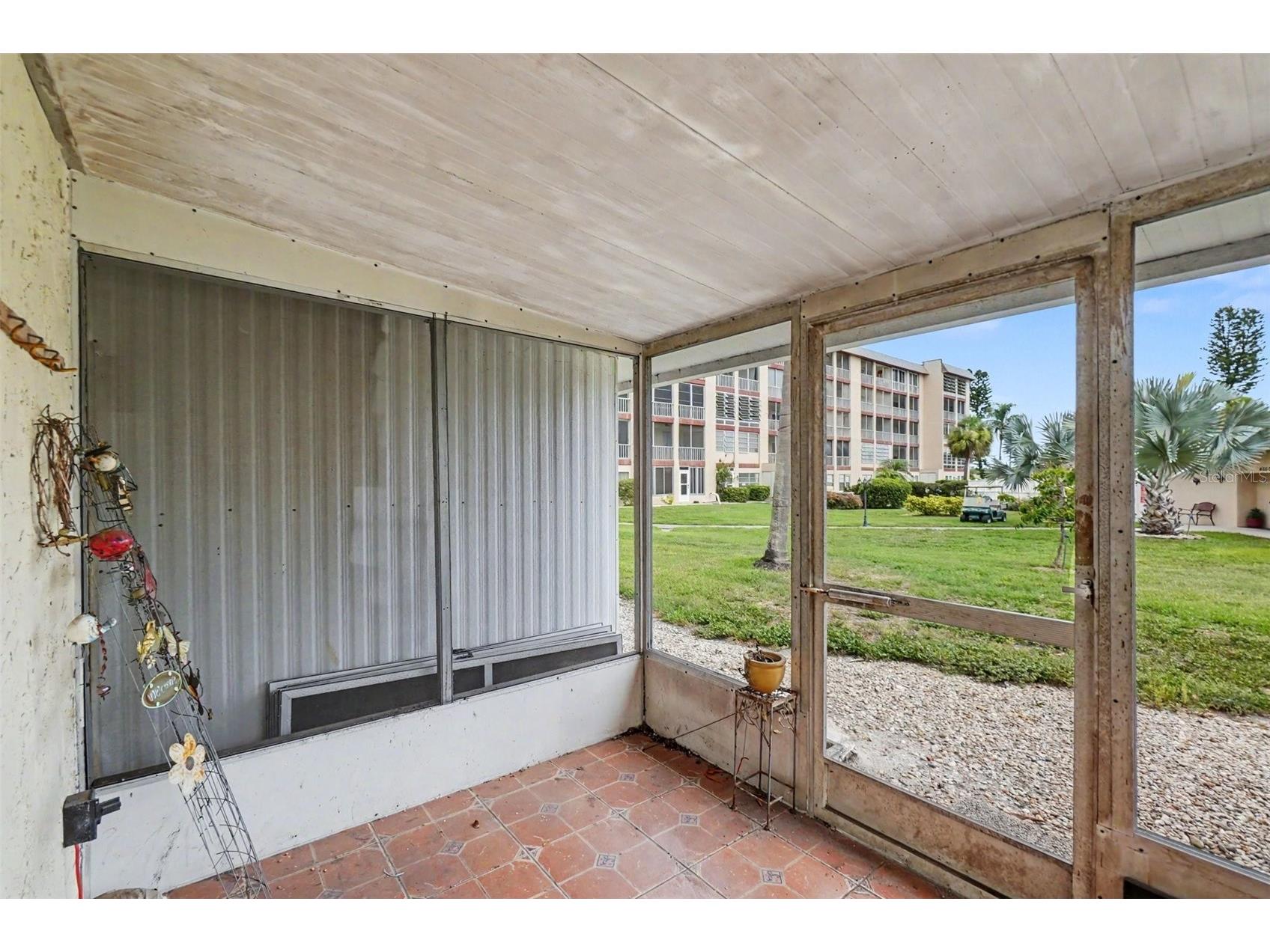 4009 Lake Bayshore Drive #105 Bradenton FL 34205 TB8528729 image28