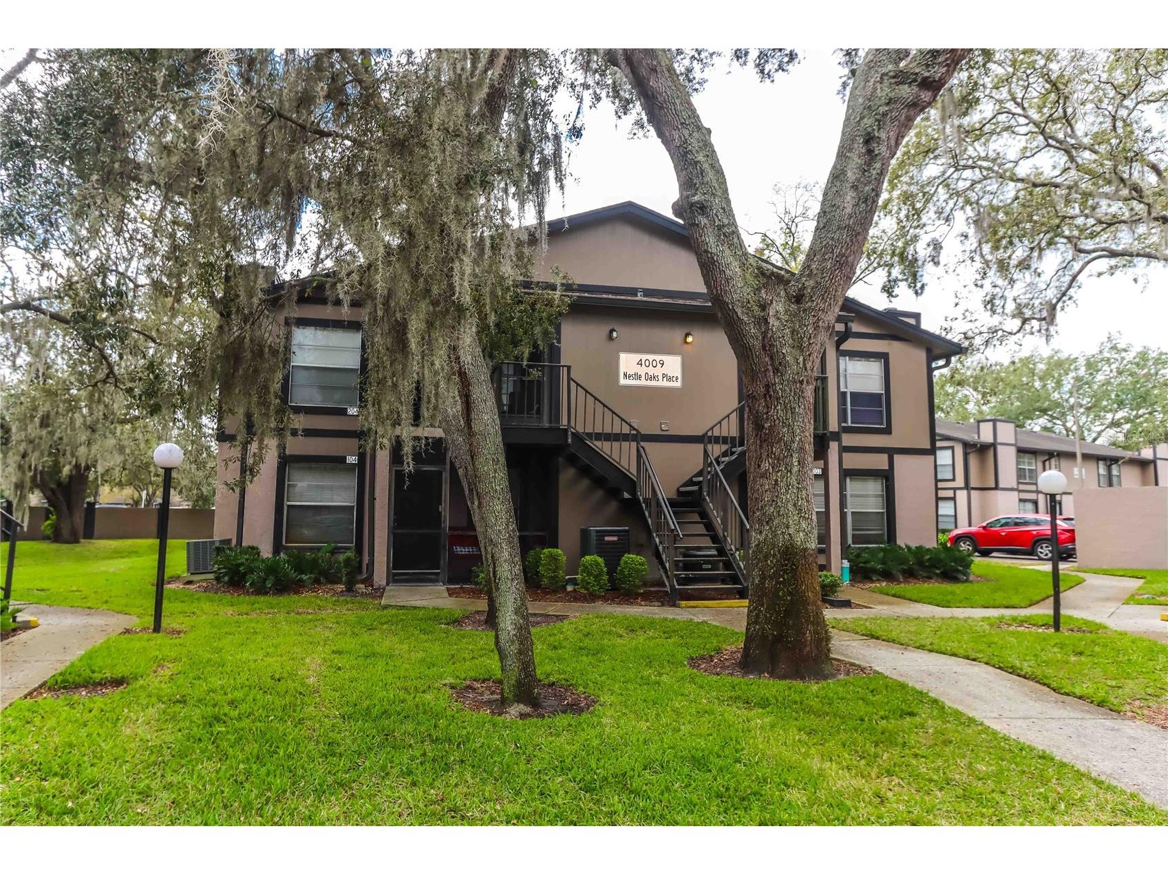 4009 Nestle Oaks Place #104 Tampa FL 33613 TB8463784 image1