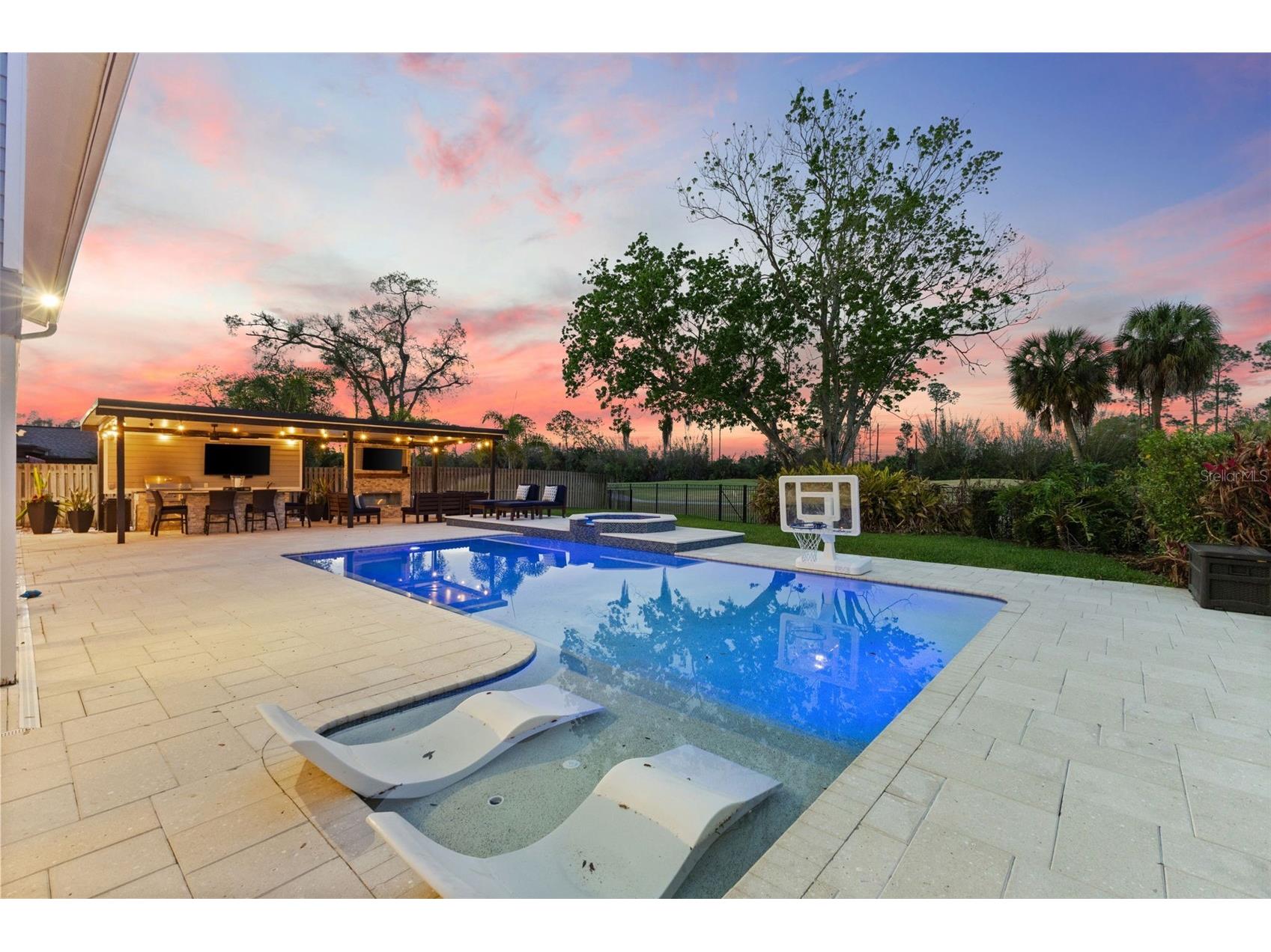 4009 Priory Circle Tampa FL 33618 TB8489893 image10