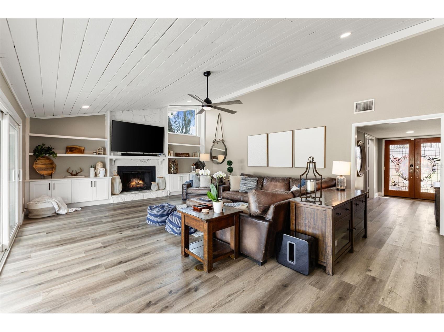 4009 Priory Circle Tampa FL 33618 TB8489893 image17