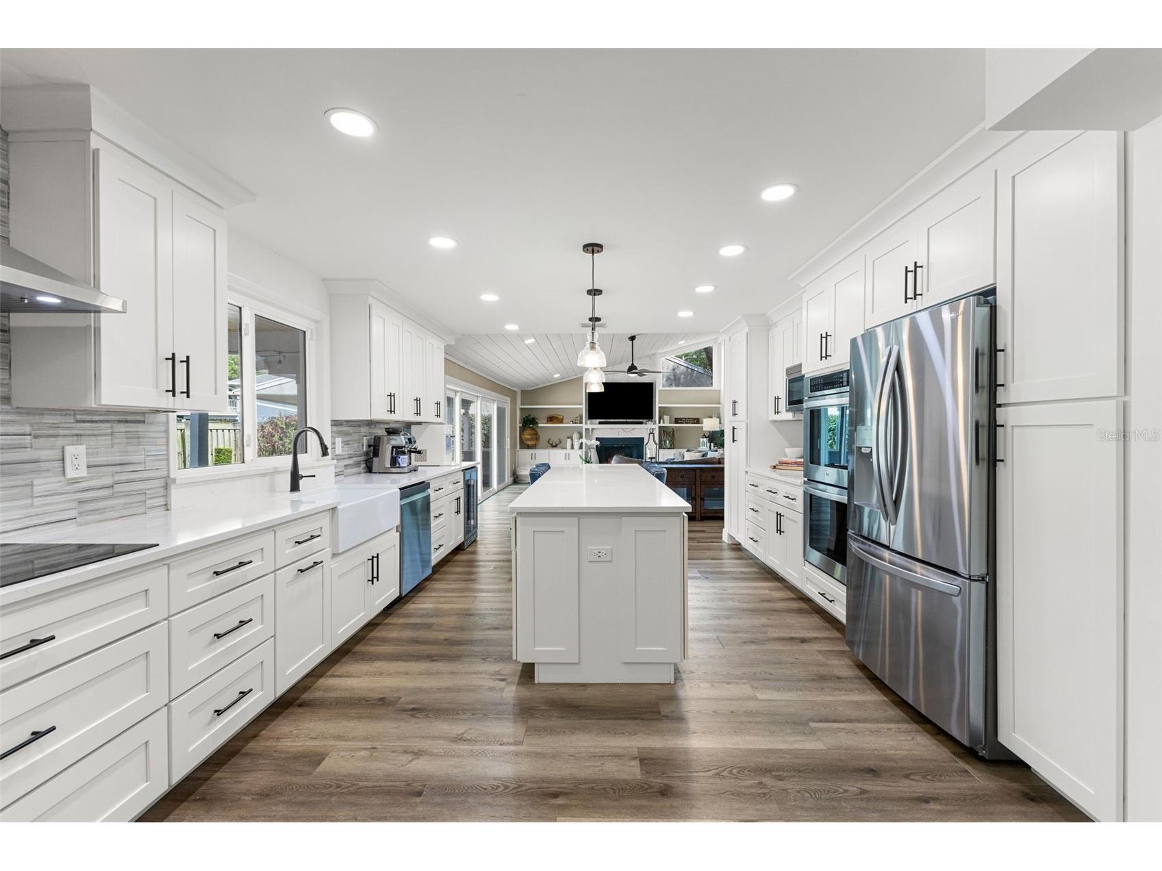 4009 Priory Circle Tampa FL 33618 TB8489893 image24