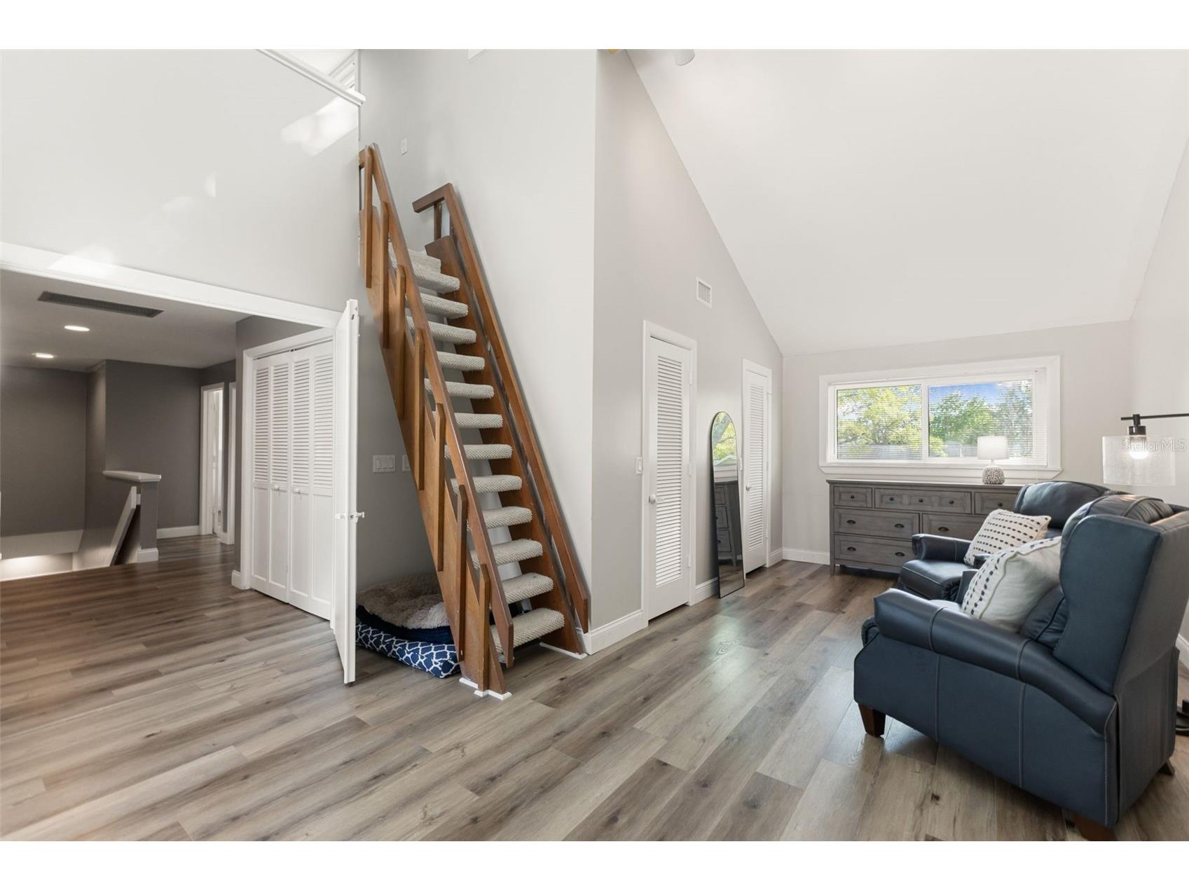 4009 Priory Circle Tampa FL 33618 TB8489893 image46