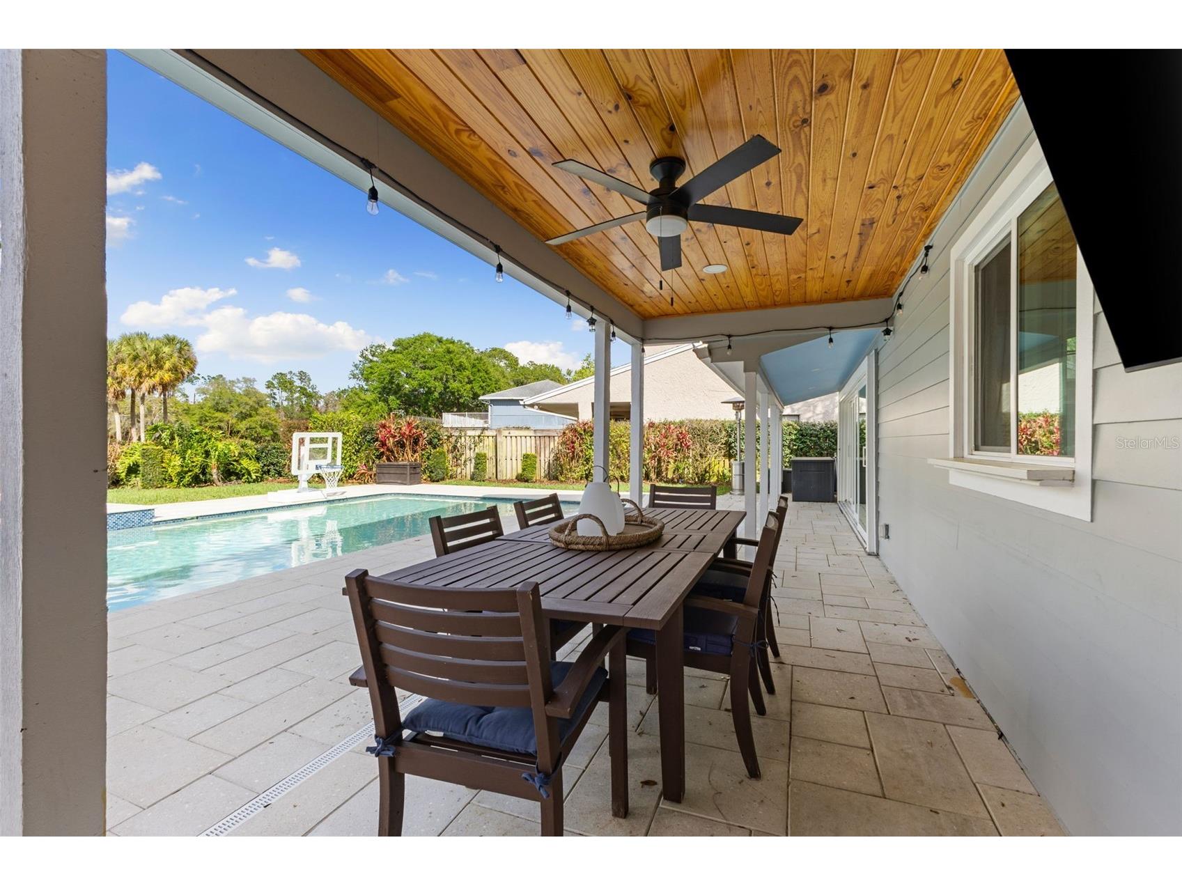 4009 Priory Circle Tampa FL 33618 TB8489893 image57