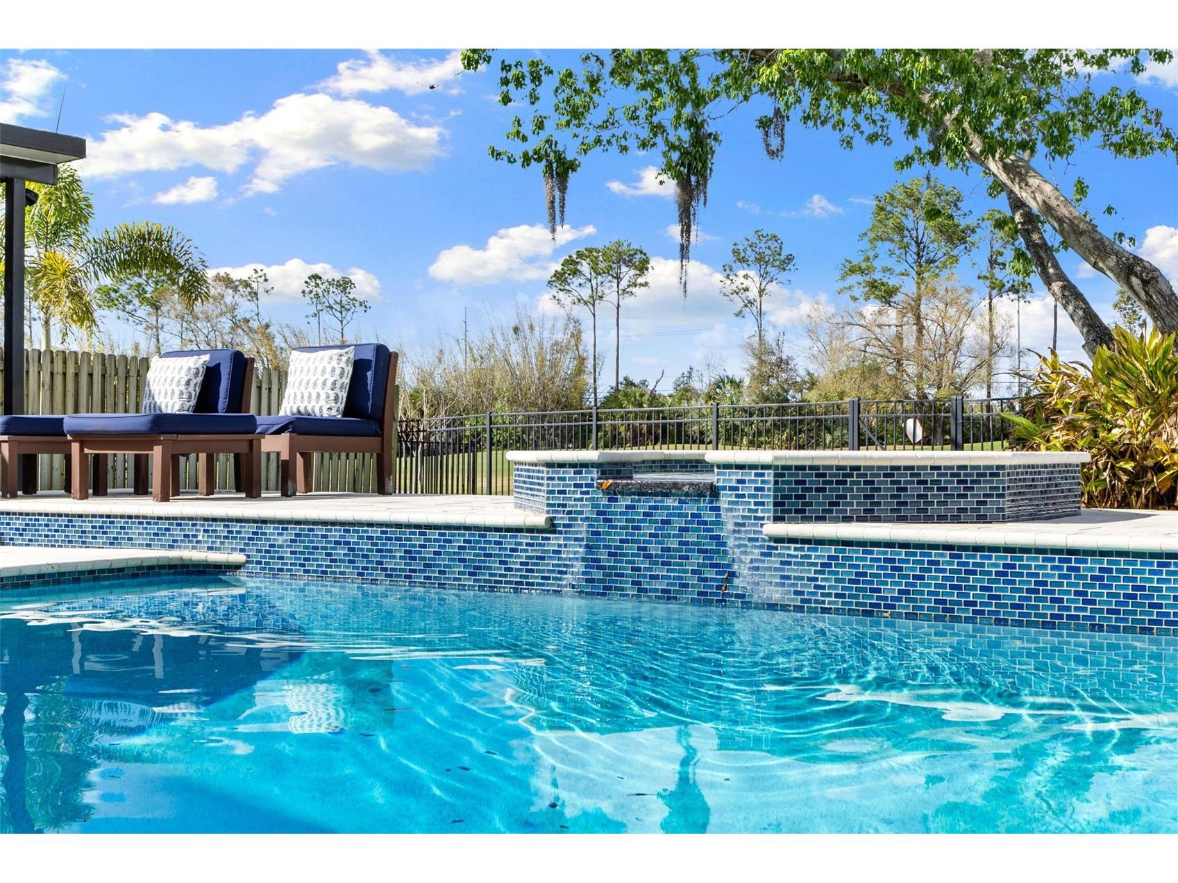4009 Priory Circle Tampa FL 33618 TB8489893 image77