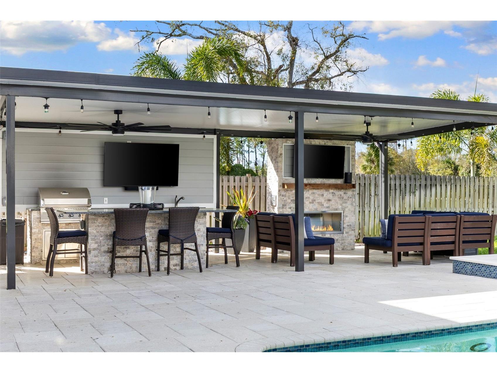 4009 Priory Circle Tampa FL 33618 TB8489893 image79