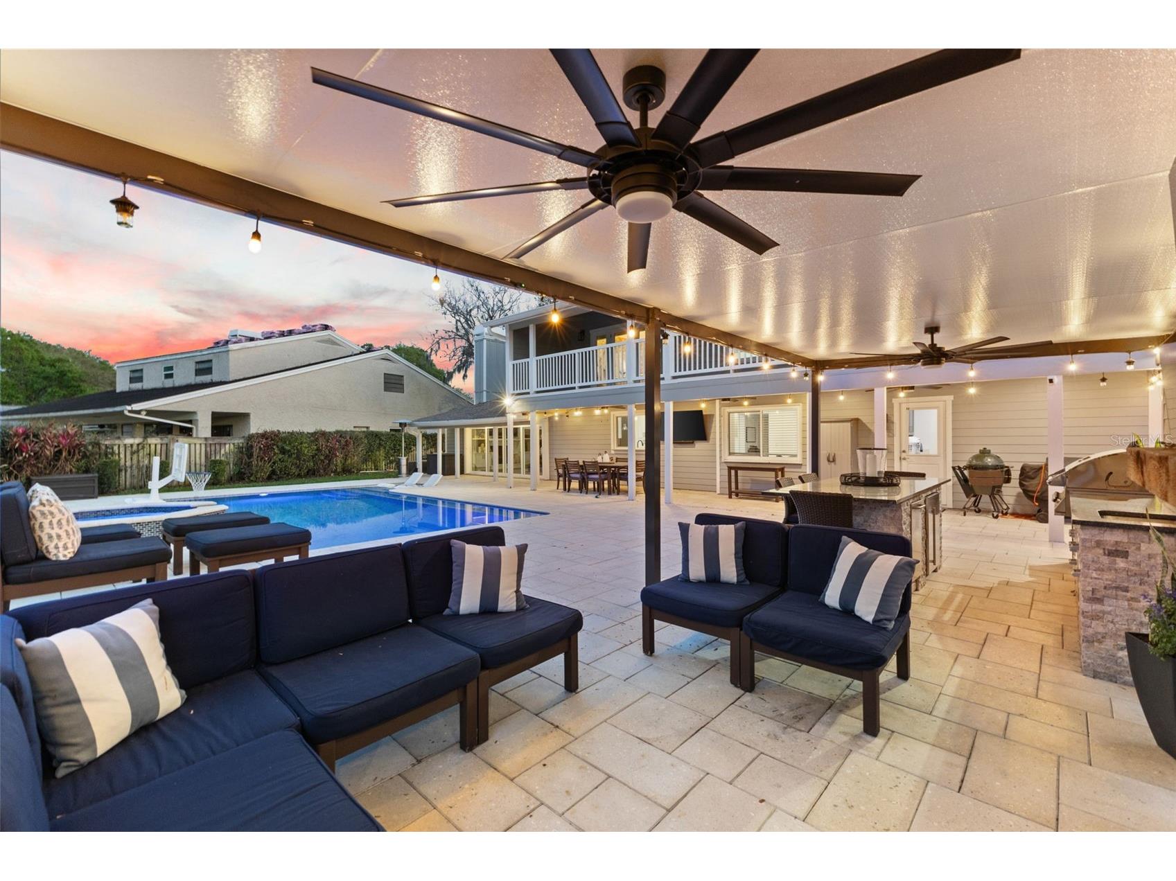 4009 Priory Circle Tampa FL 33618 TB8489893 image8