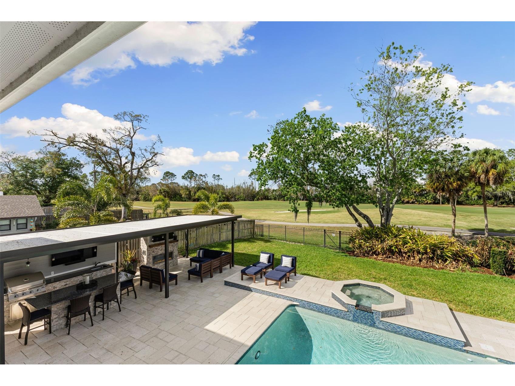 4009 Priory Circle Tampa FL 33618 TB8489893 image84