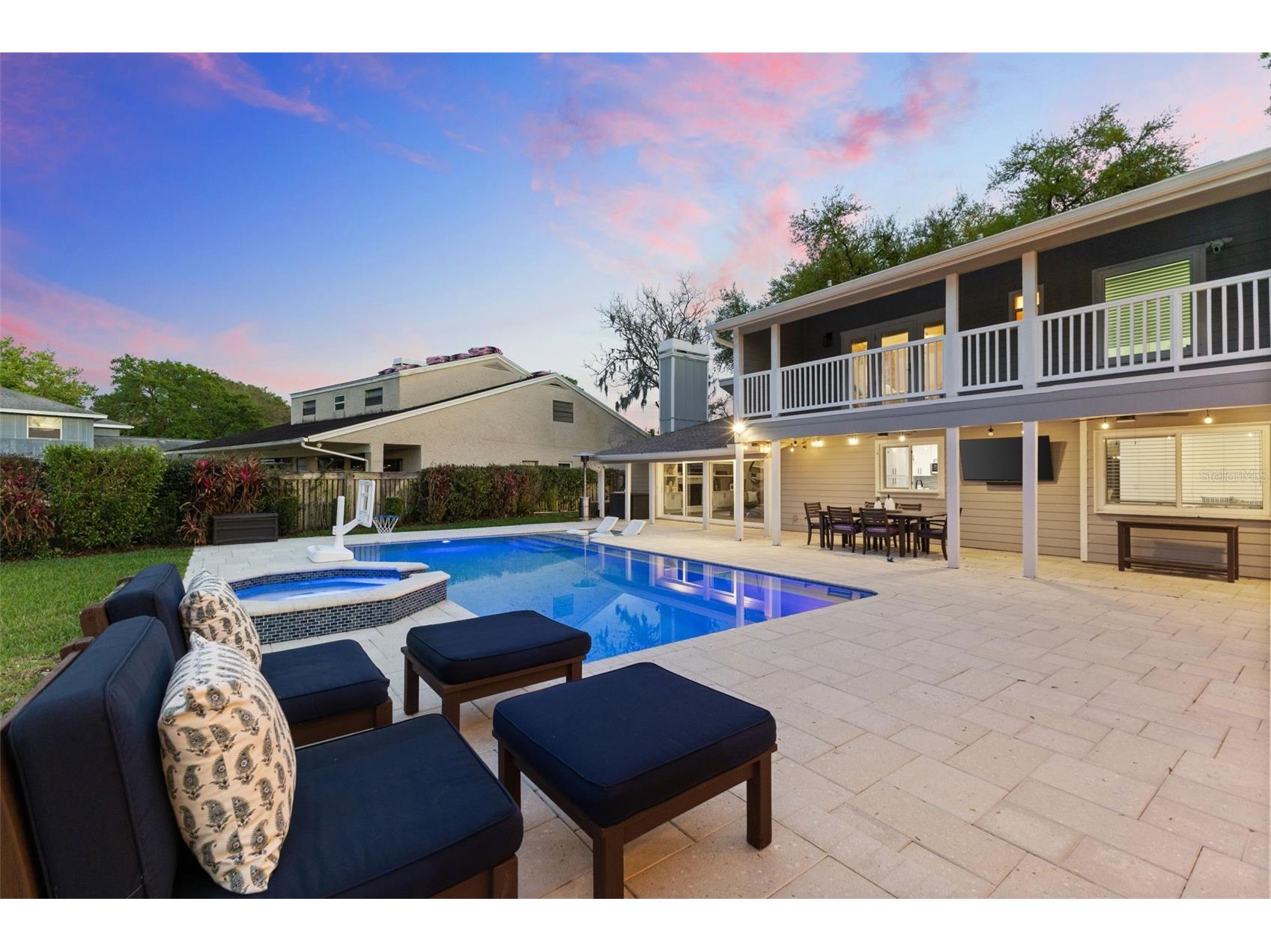 4009 Priory Circle Tampa FL 33618 TB8489893 image9
