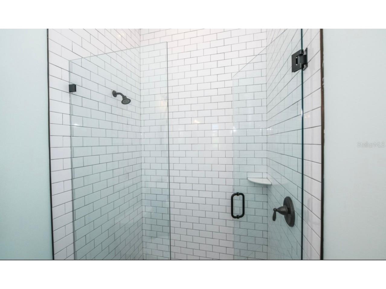 401 20th Place Bradenton Beach FL 34217 A4671160 image40