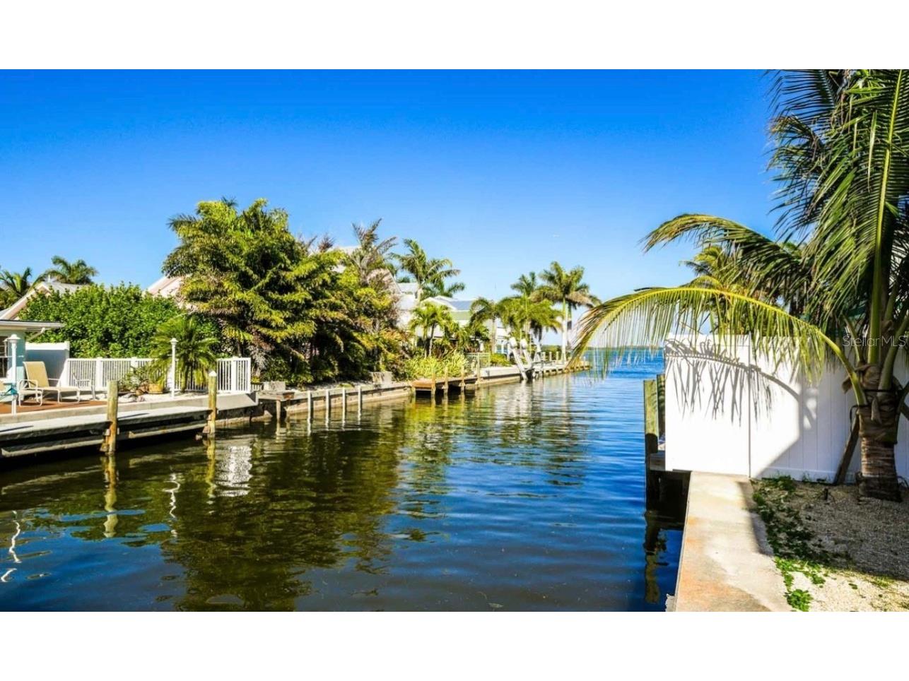 401 20th Place Bradenton Beach FL 34217 A4671160 image50