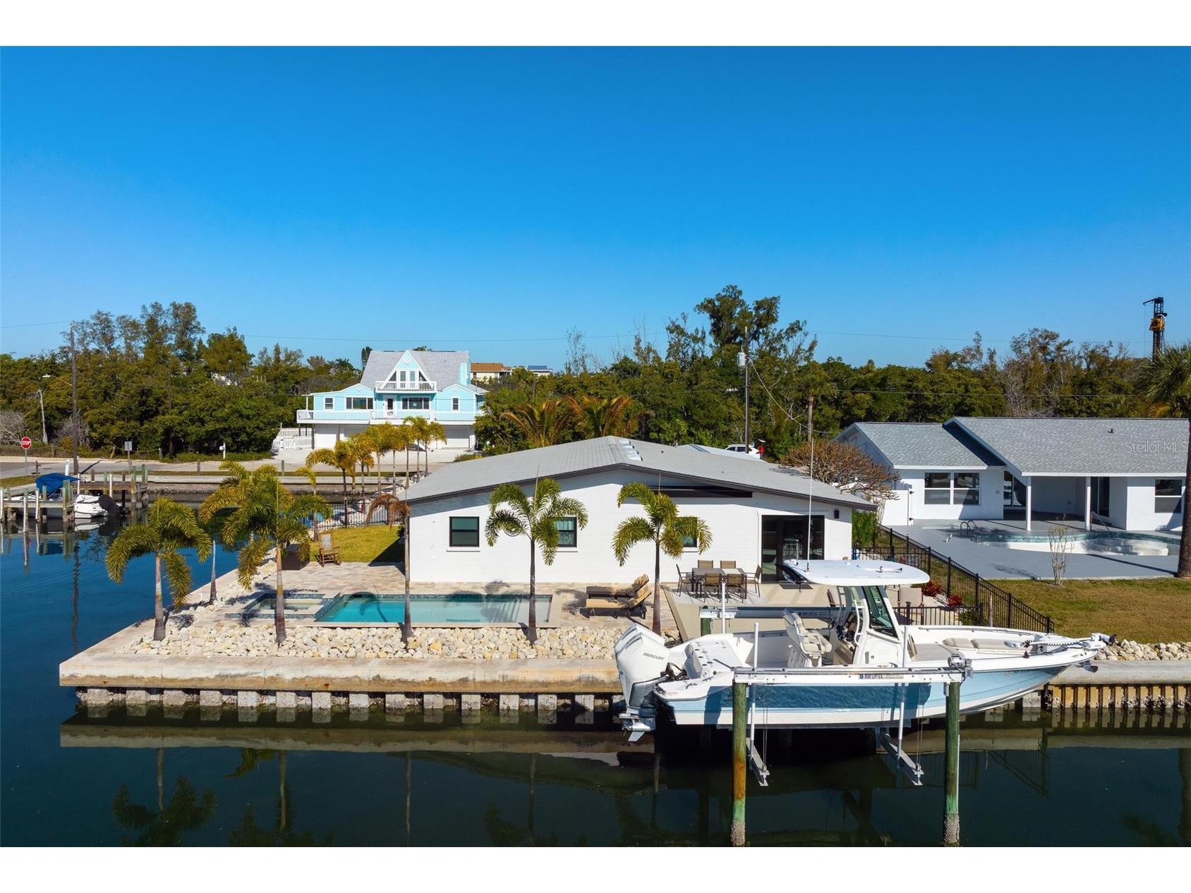 401 28th Street Holmes Beach FL 34217 A4681048 image60