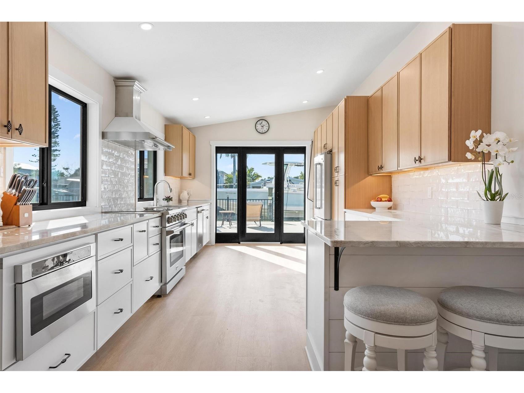 401 28th Street Holmes Beach FL 34217 A4681048 image9