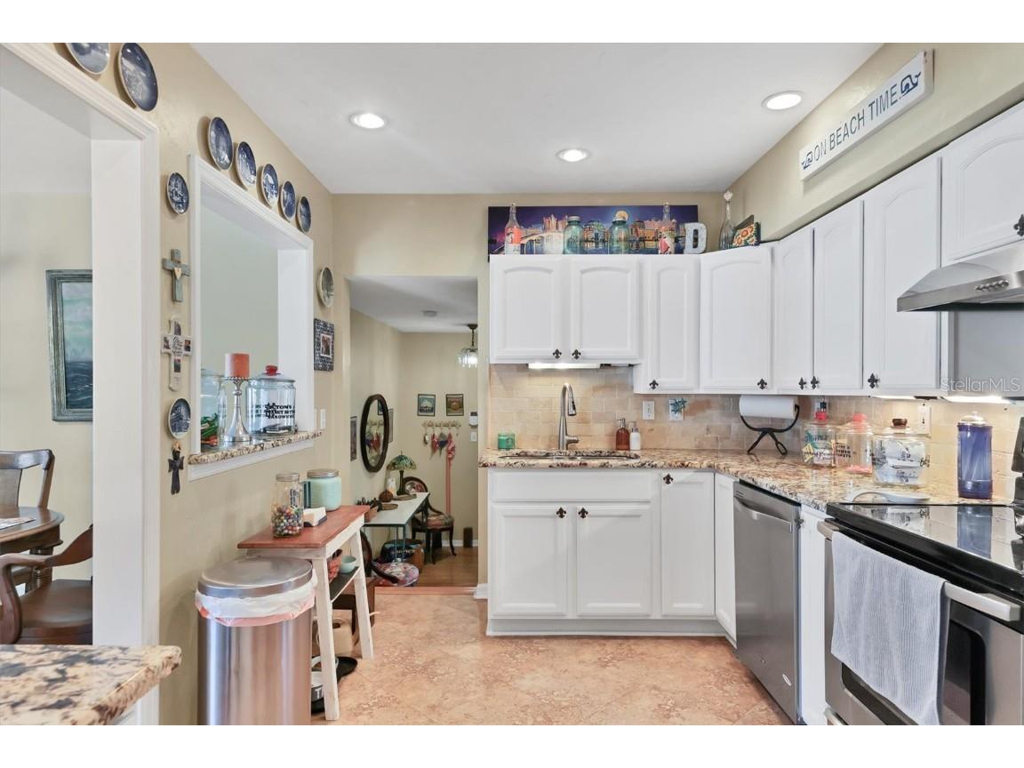 401 28th Street W Bradenton FL 34205 A4673428 image13