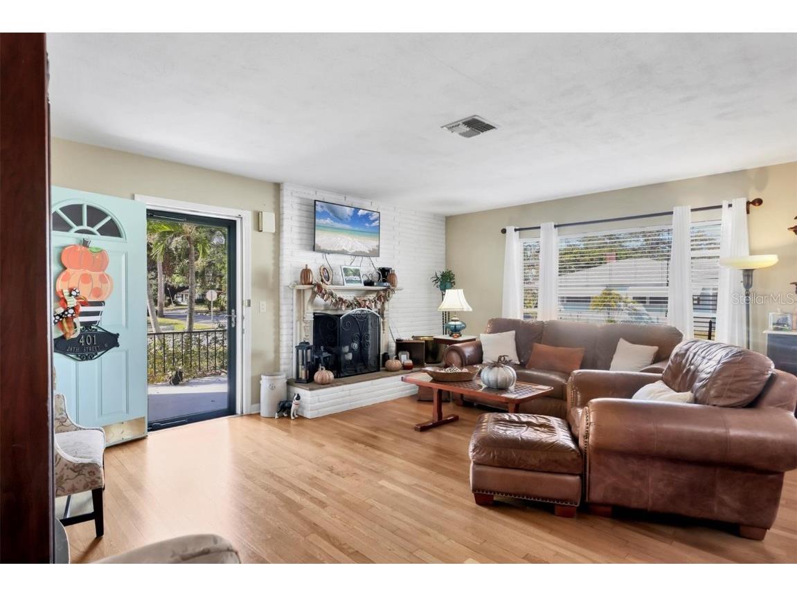 401 28th Street W Bradenton FL 34205 A4673428 image5