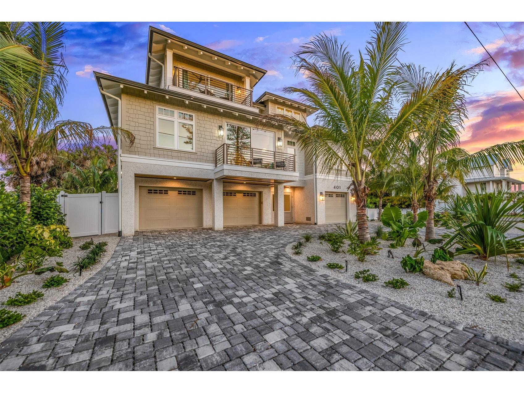 401 77th Street Holmes Beach FL 34217 A4667829 image1