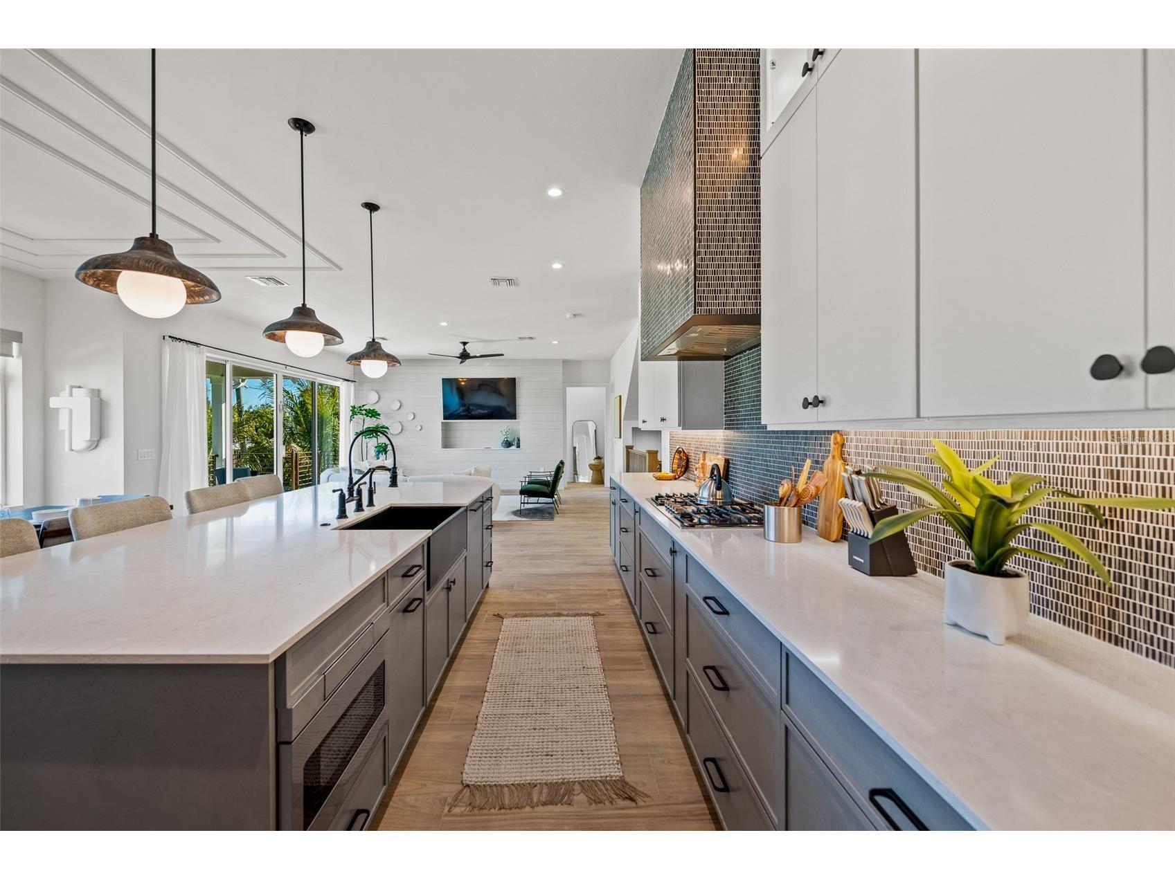 401 77th Street Holmes Beach FL 34217 A4667829 image13