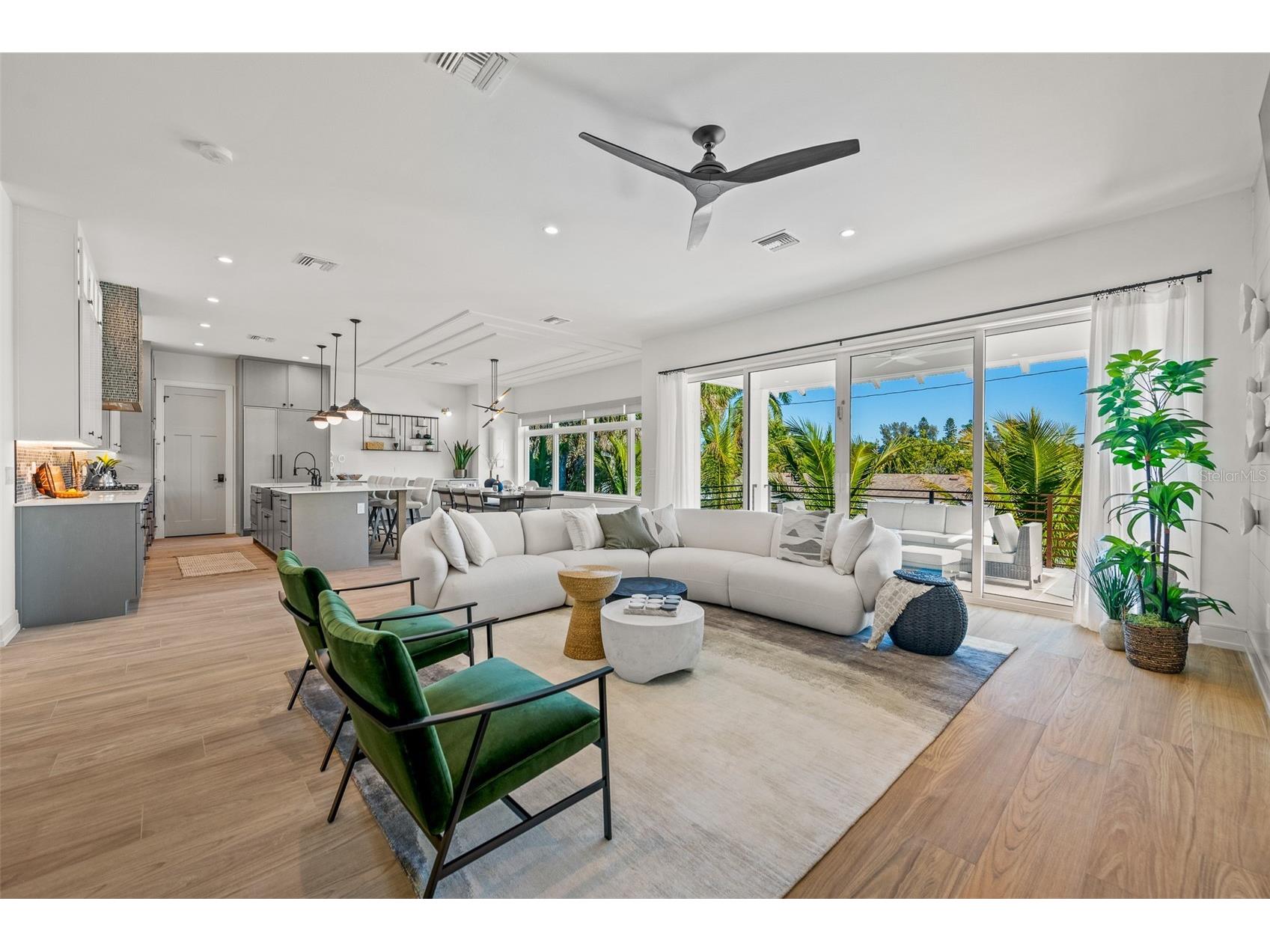 401 77th Street Holmes Beach FL 34217 A4667829 image18