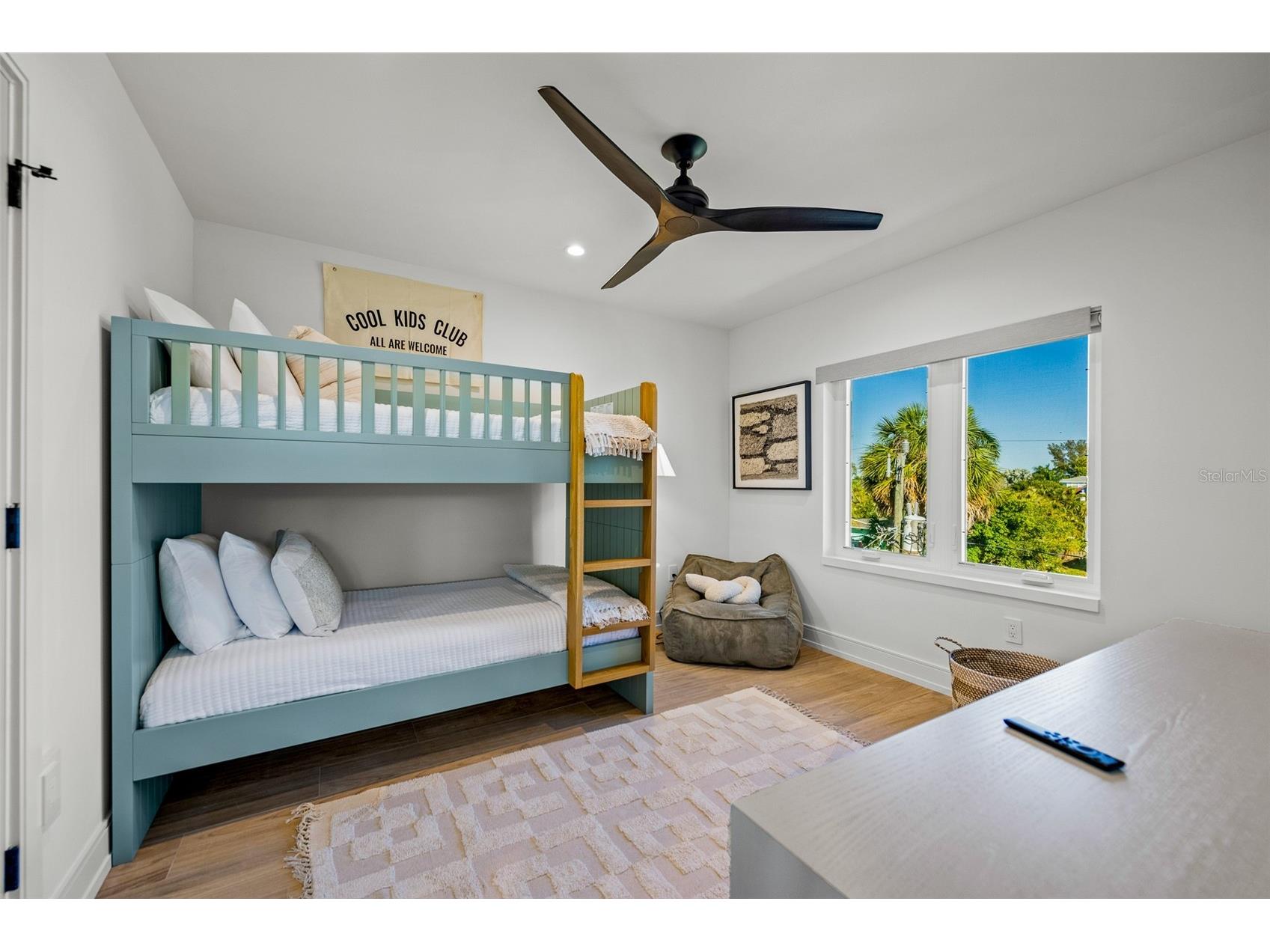 401 77th Street Holmes Beach FL 34217 A4667829 image39