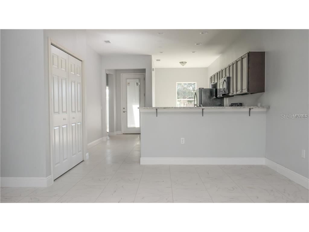 401 Albatross Court #B Kissimmee FL 34759 S5145162 image4