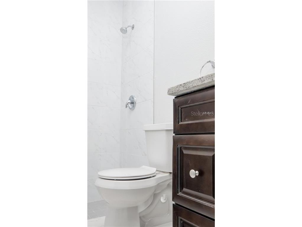 401 Albatross Court #B Kissimmee FL 34759 S5145162 image7
