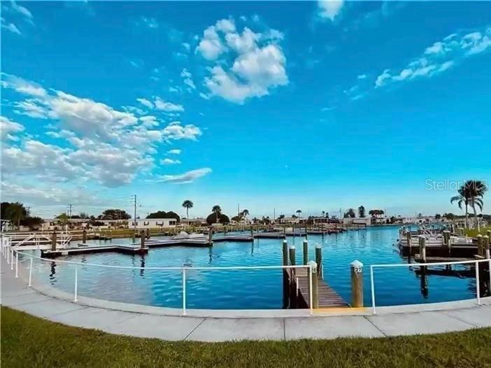 401 Blackburn Boulevard North Port FL 34287 C7515505 image18