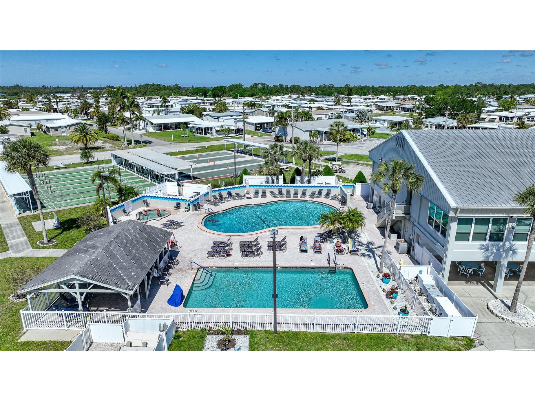 401 Blackburn Boulevard North Port FL 34287 C7515505 image8