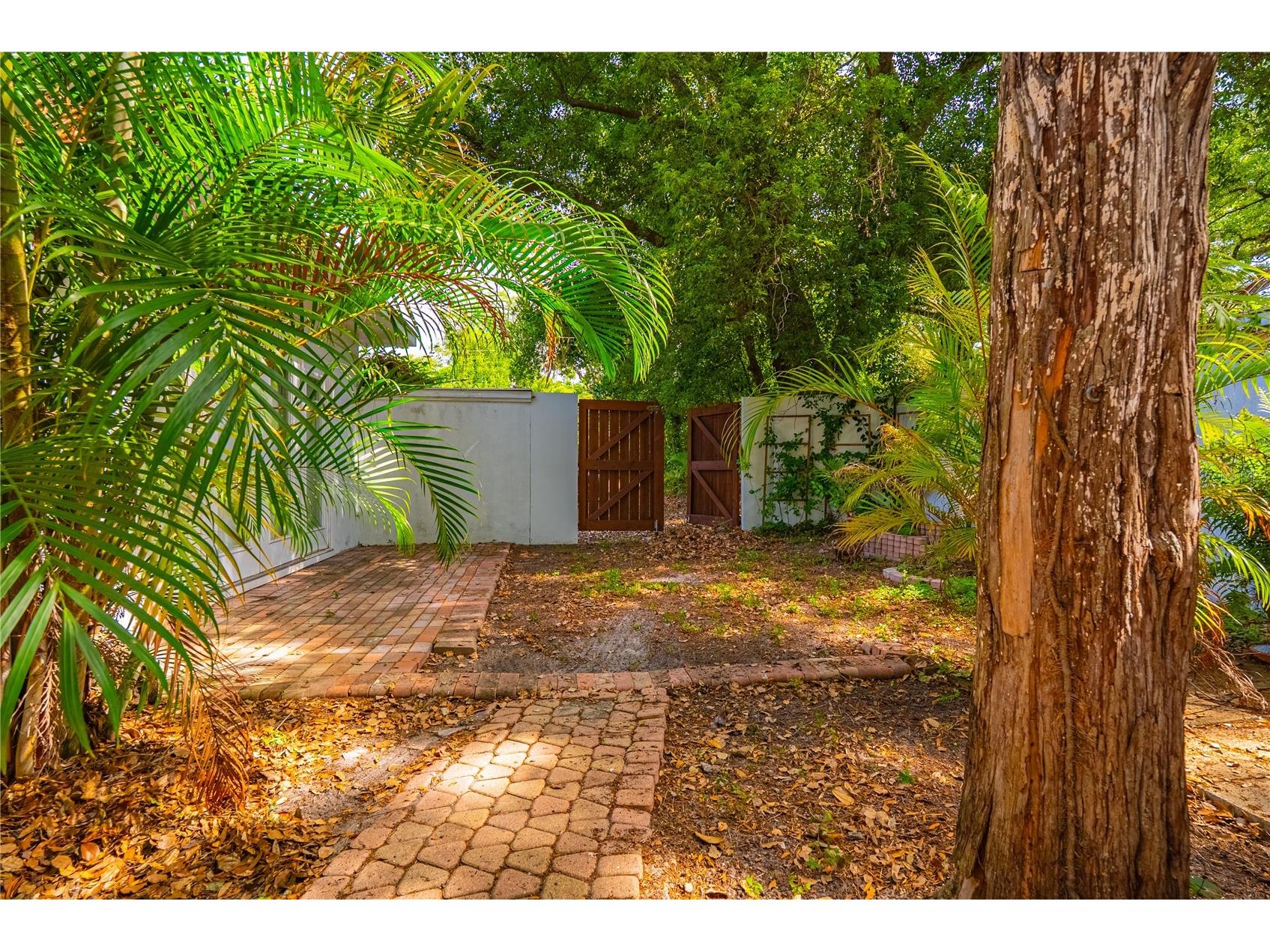 401 Bullard Parkway Temple Terrace FL 33617 TB8503826 image50