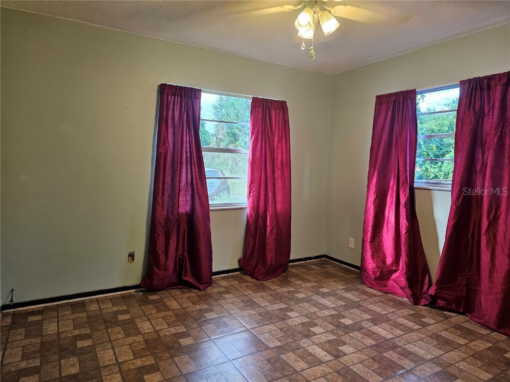 401 Cherry Street South Daytona FL 32119 V4937125 image18