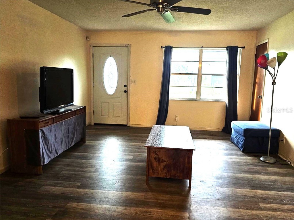 401 Cherry Street South Daytona FL 32119 V4937125 image7