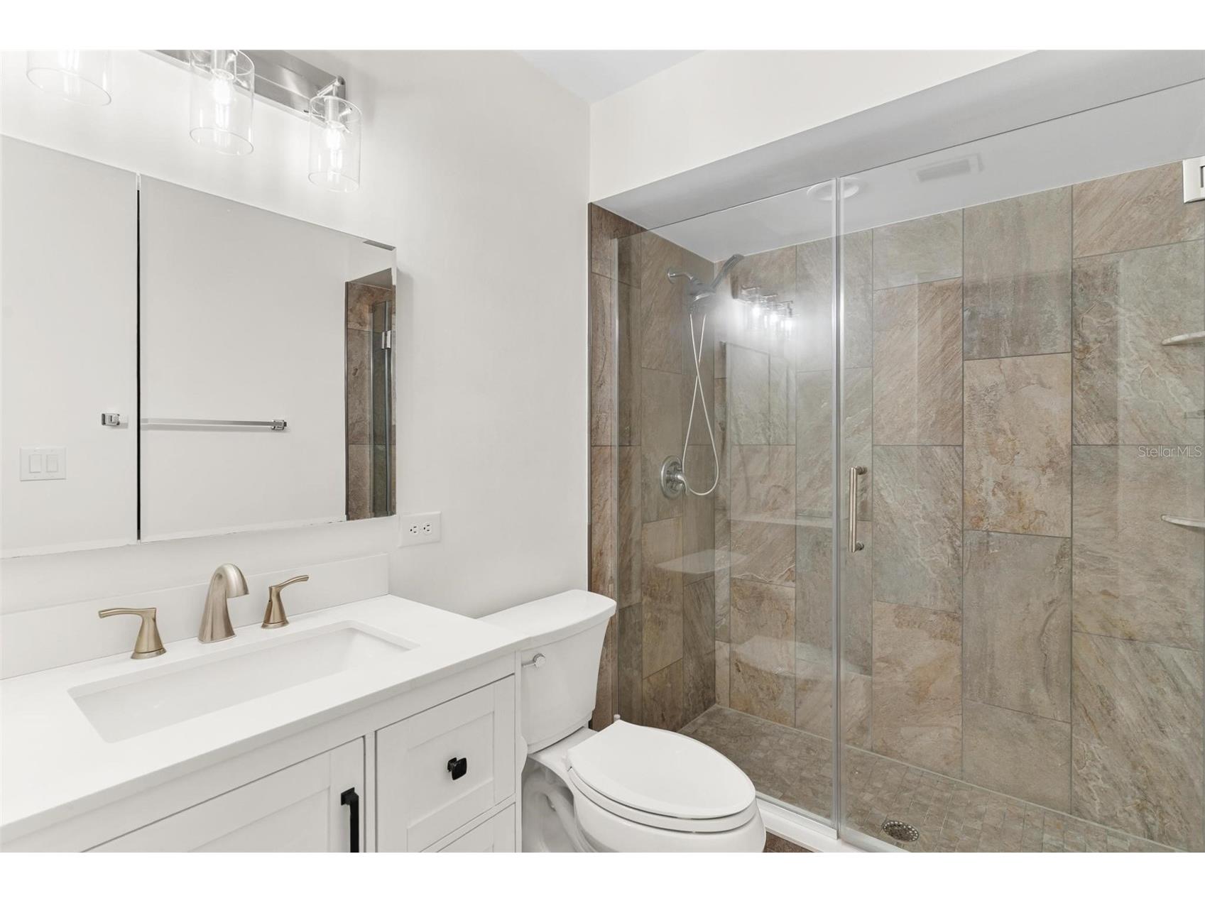 401 Clusterwood Drive Yalaha FL 34797 - LAKE HARRIS CHAIN OF LAKES G5102971 image18