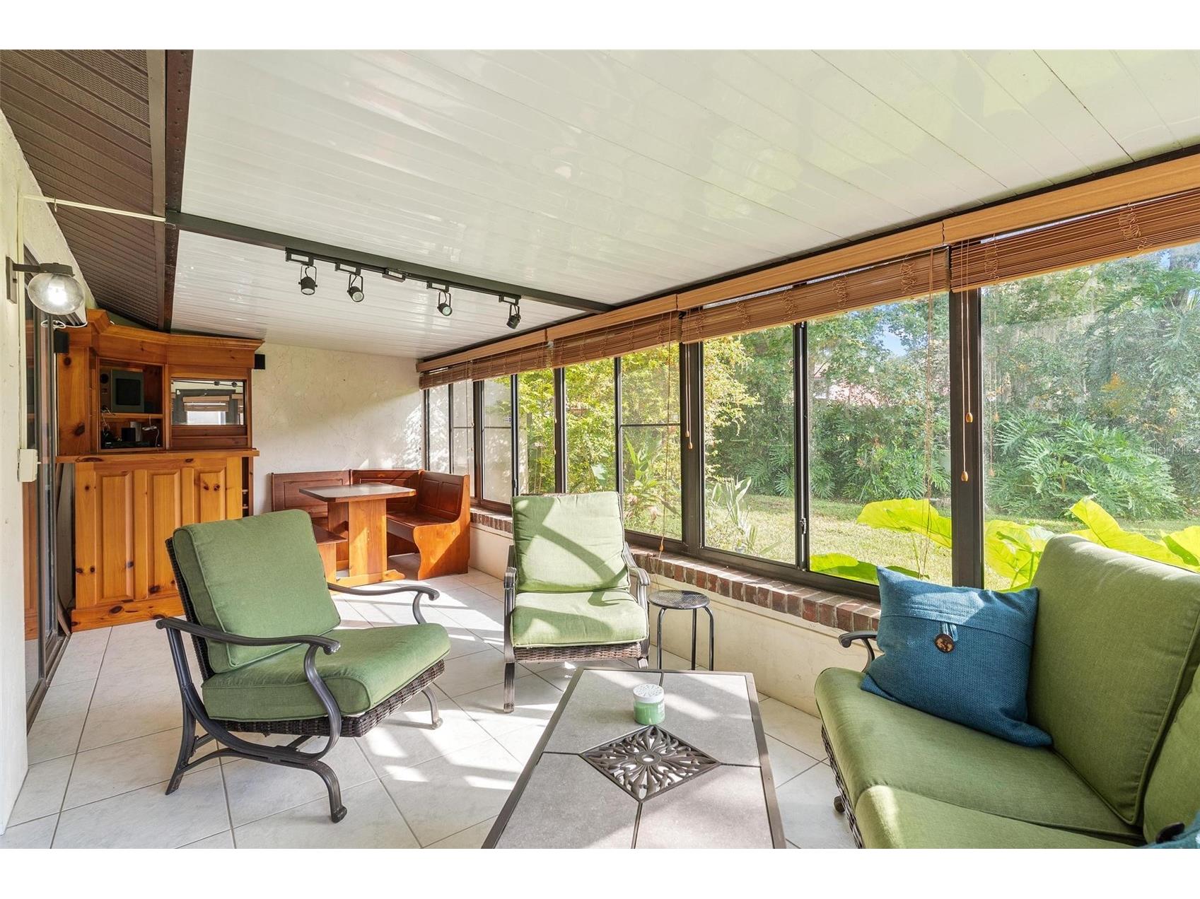 401 Clusterwood Drive Yalaha FL 34797 - LAKE HARRIS CHAIN OF LAKES G5102971 image26