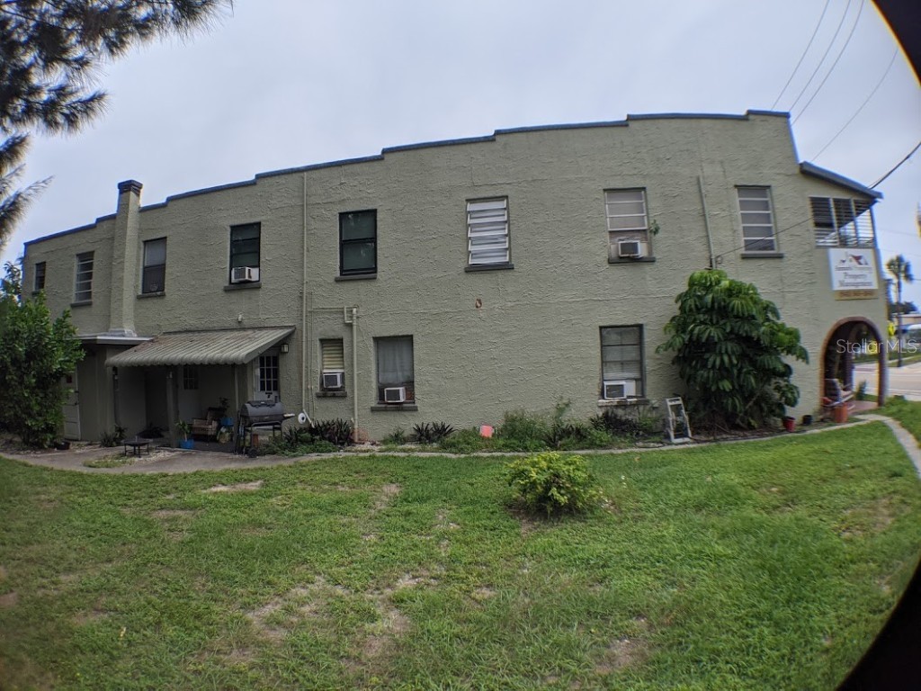 401 Colonia Lane E #17 Nokomis FL 34275 A4549329 image1