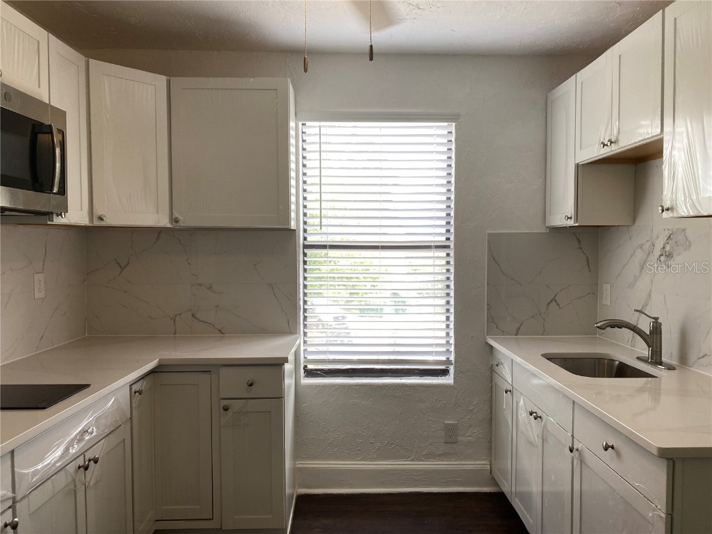 401 Colonia Lane E #17 Nokomis FL 34275 A4549329 image4