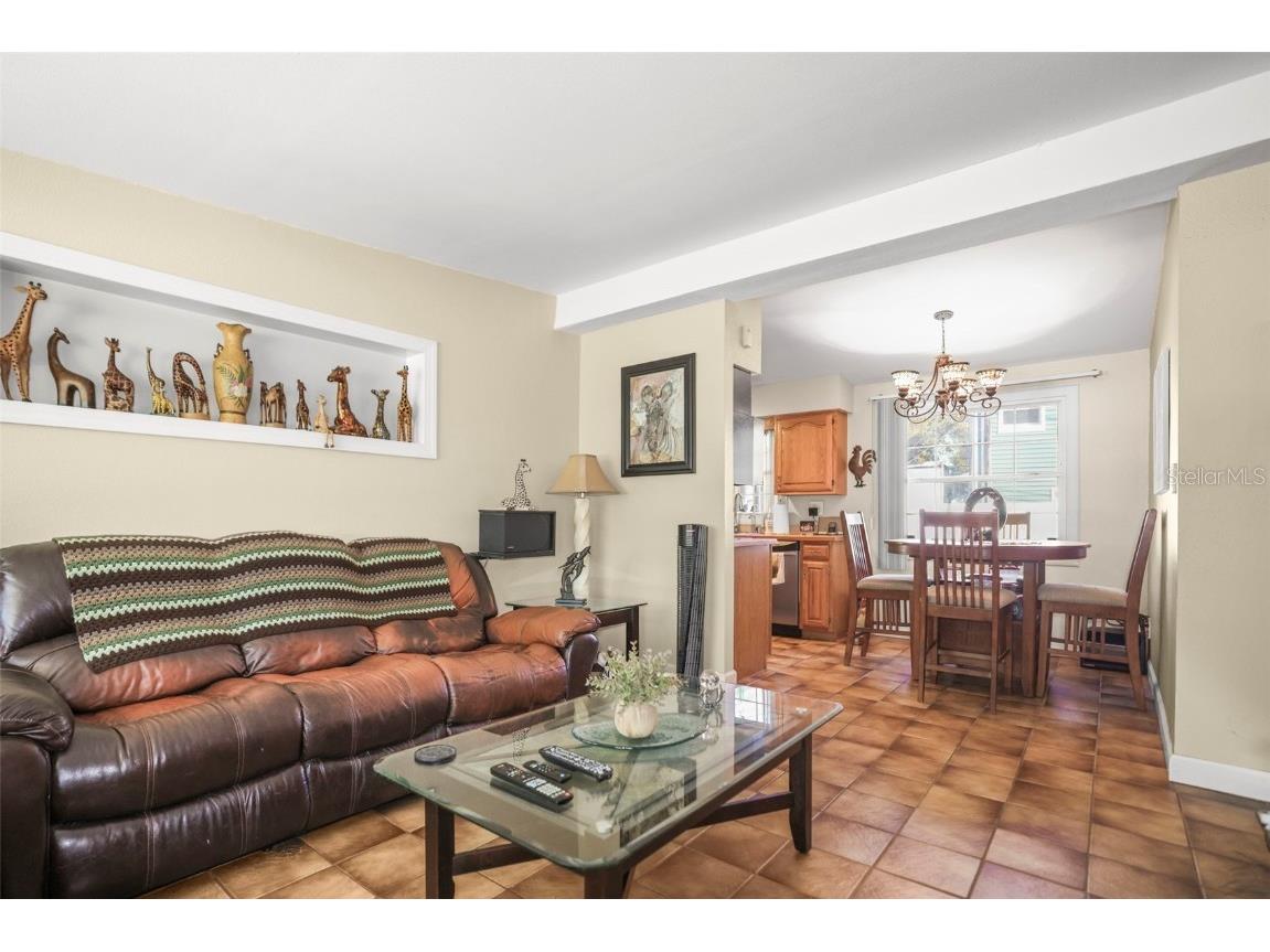 401 Davison Avenue NE Saint Petersburg FL 33703 TB8446827 image18