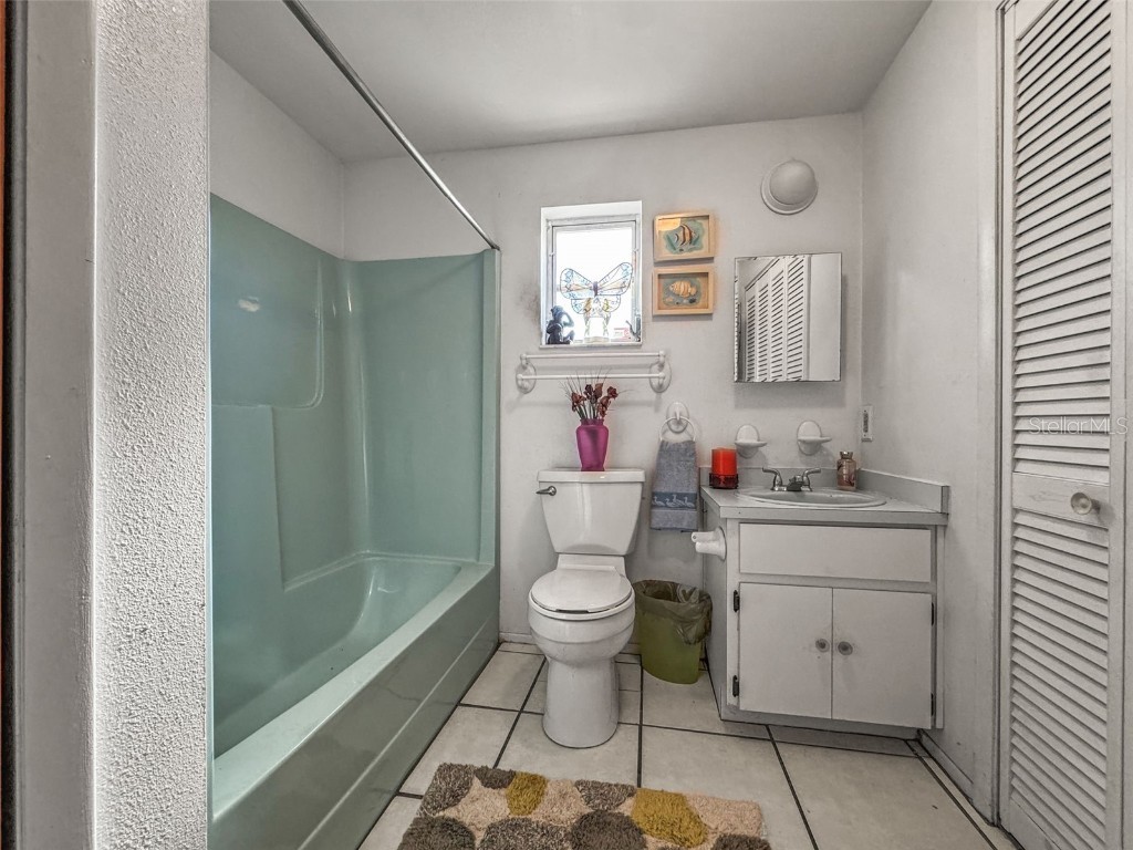 401 Davison Avenue NE Saint Petersburg FL 33703 TB8446827 image21