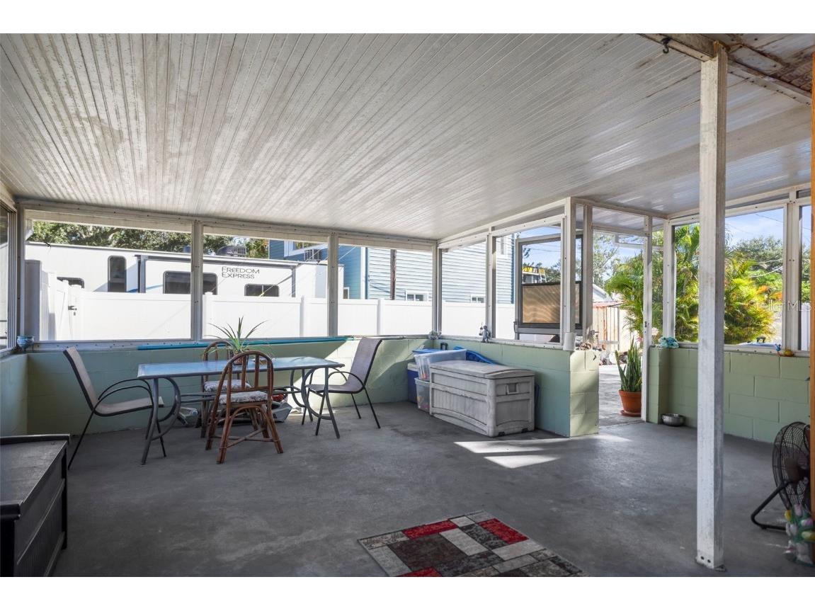 401 Davison Avenue NE Saint Petersburg FL 33703 TB8446827 image27
