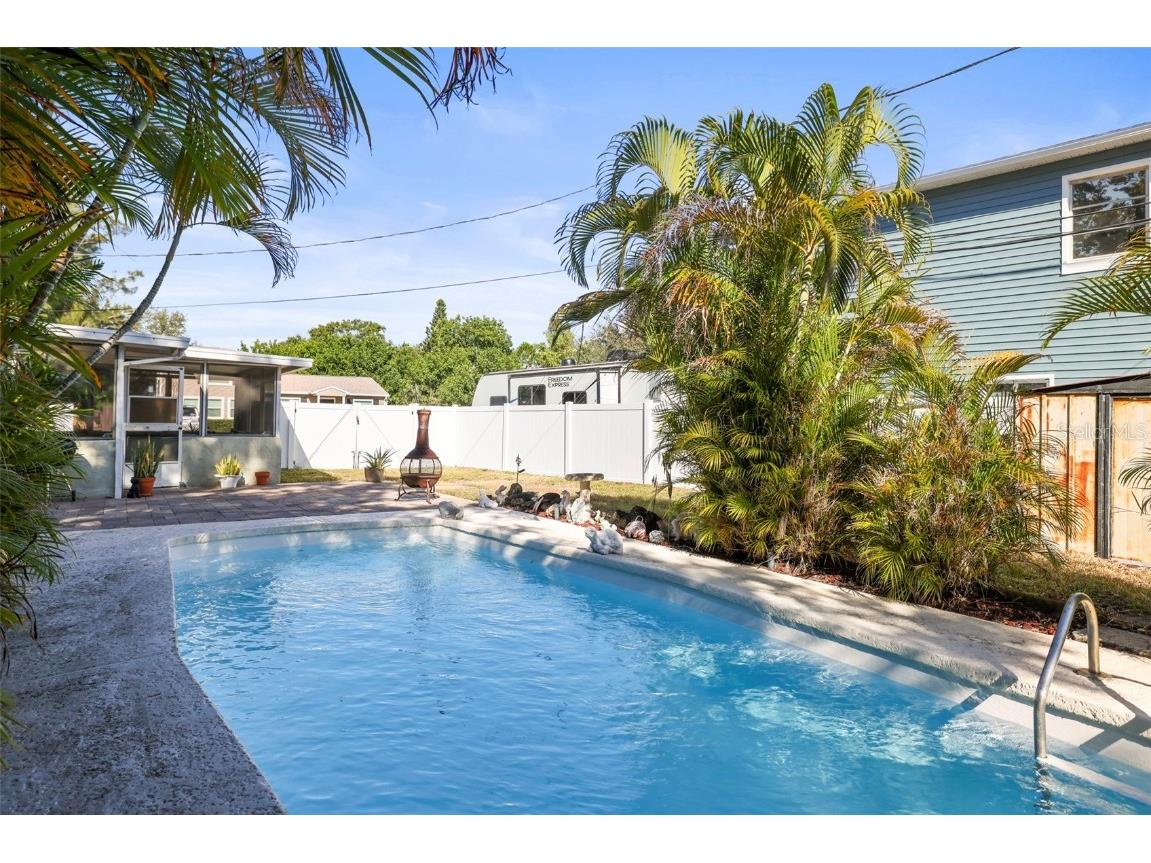 401 Davison Avenue NE Saint Petersburg FL 33703 TB8446827 image32