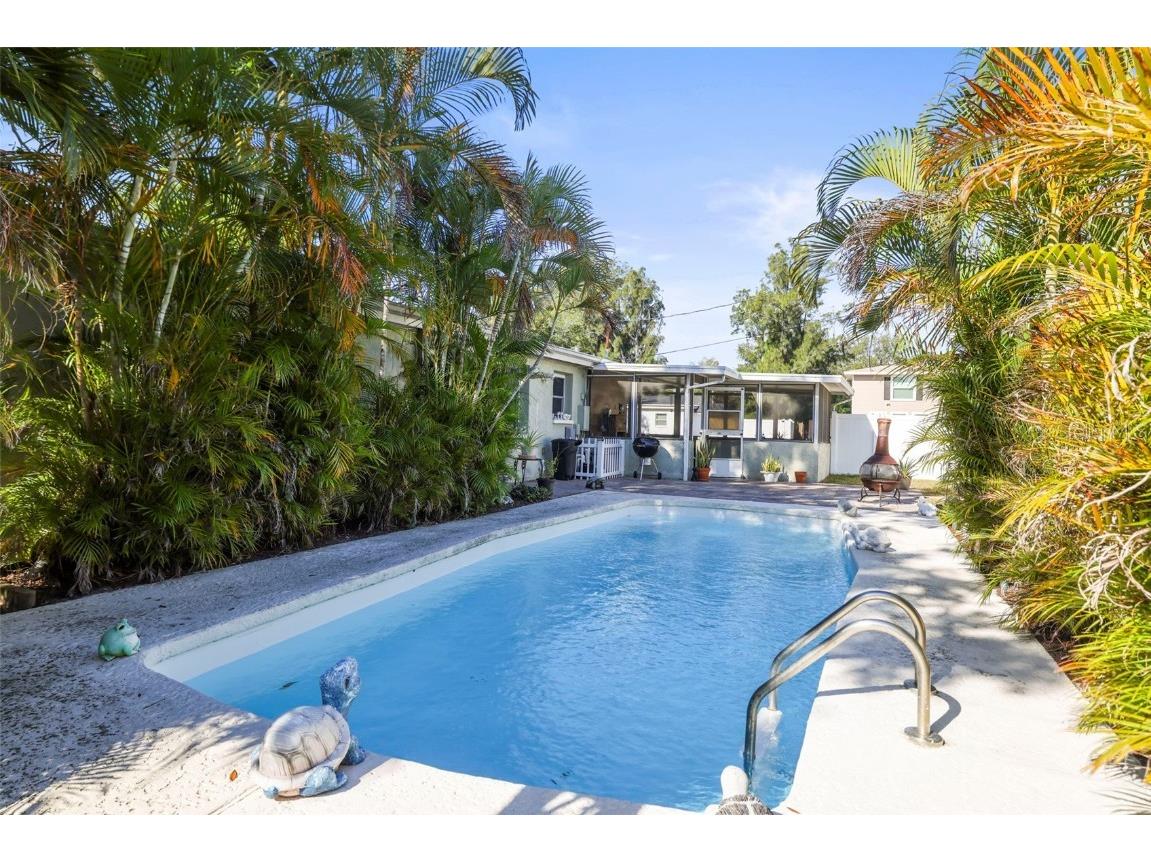 401 Davison Avenue NE Saint Petersburg FL 33703 TB8446827 image33