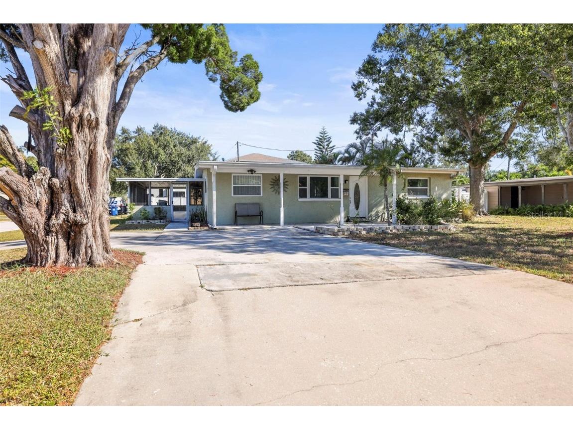 401 Davison Avenue NE Saint Petersburg FL 33703 TB8446827 image5